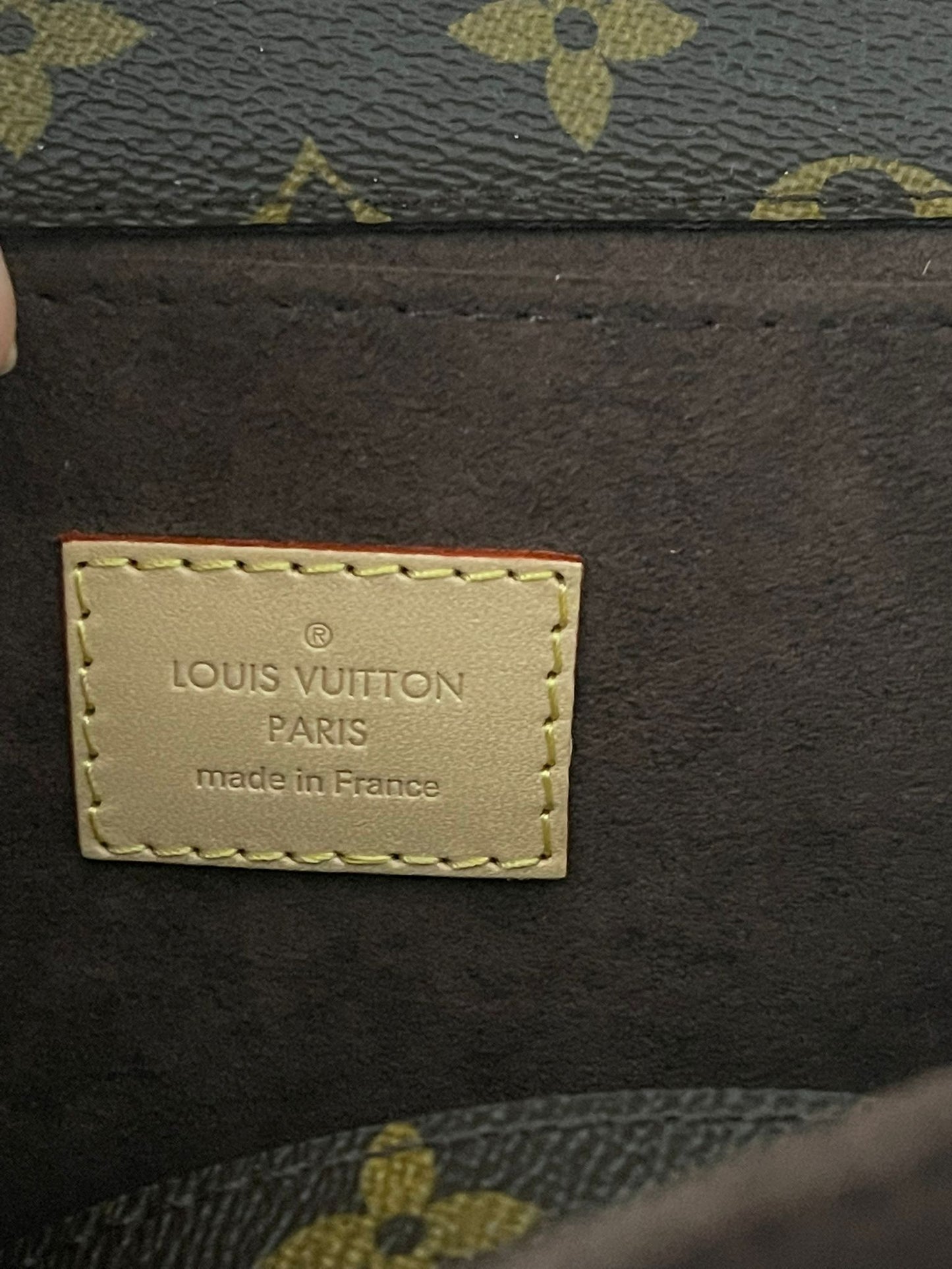 Louis Vuitton Pochette Métis Monogram