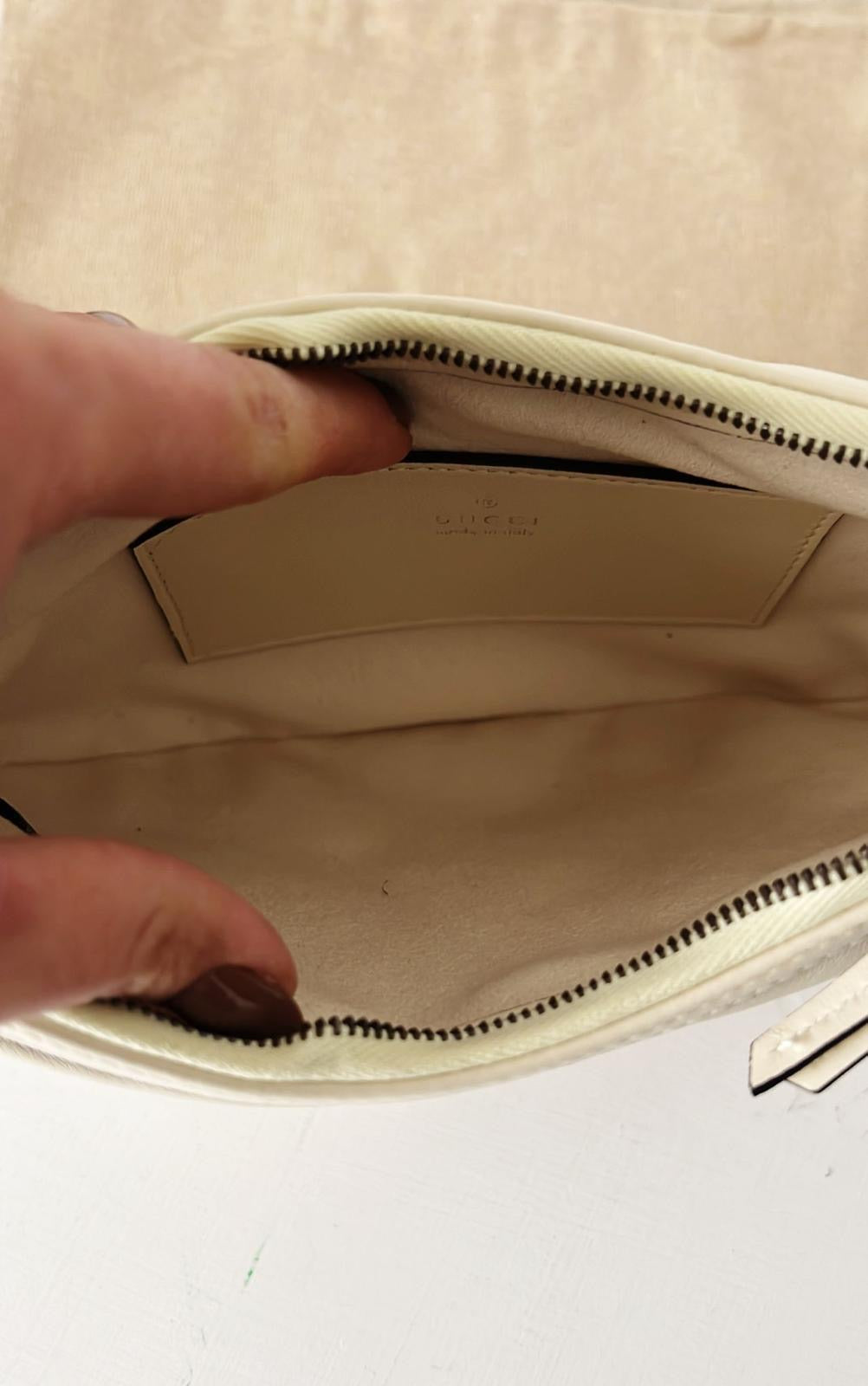 Gucci Hobo Marmont White