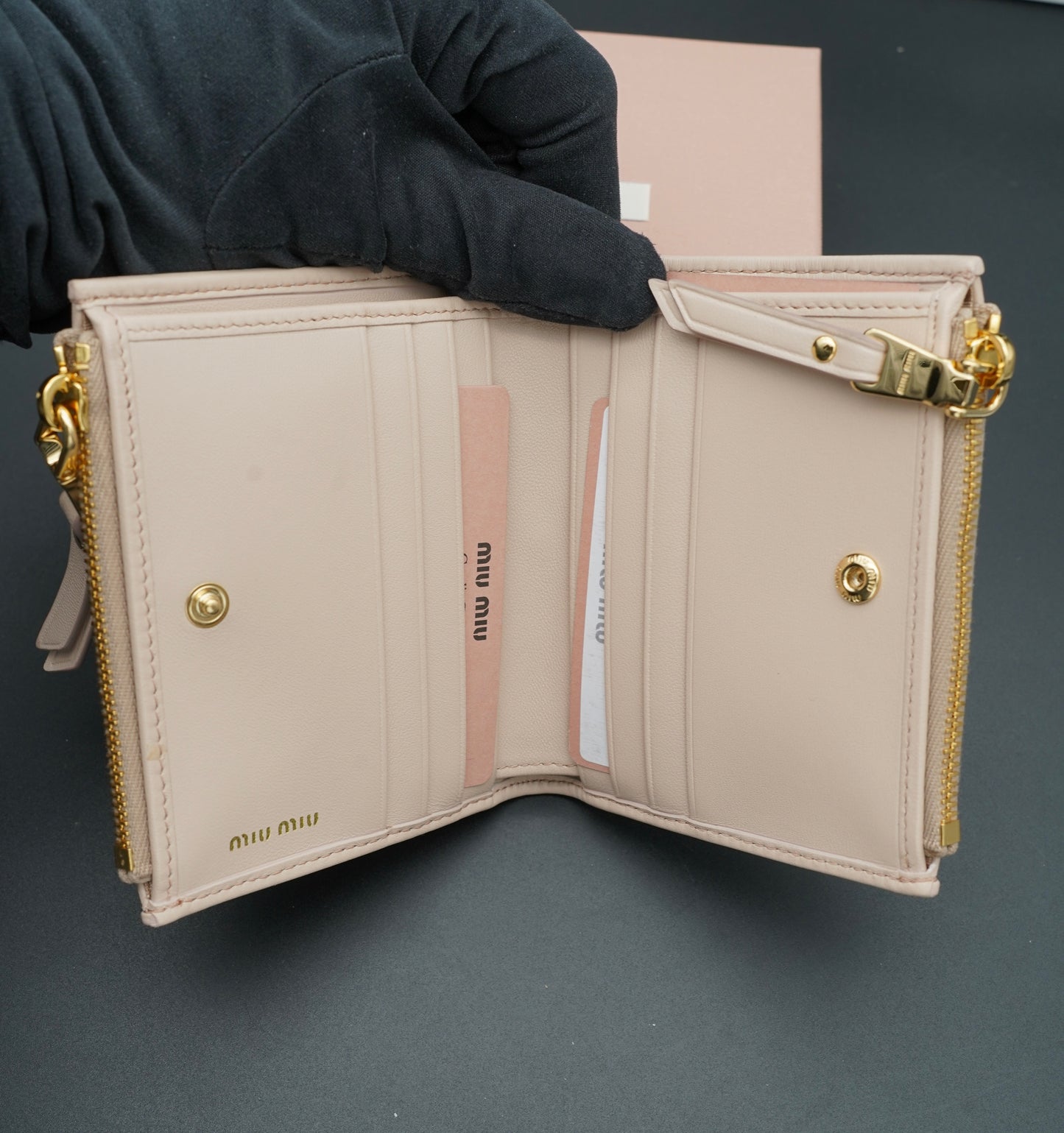 Miu Miu Portafogli in Nappa Matelassé Piccolo Color Rosa