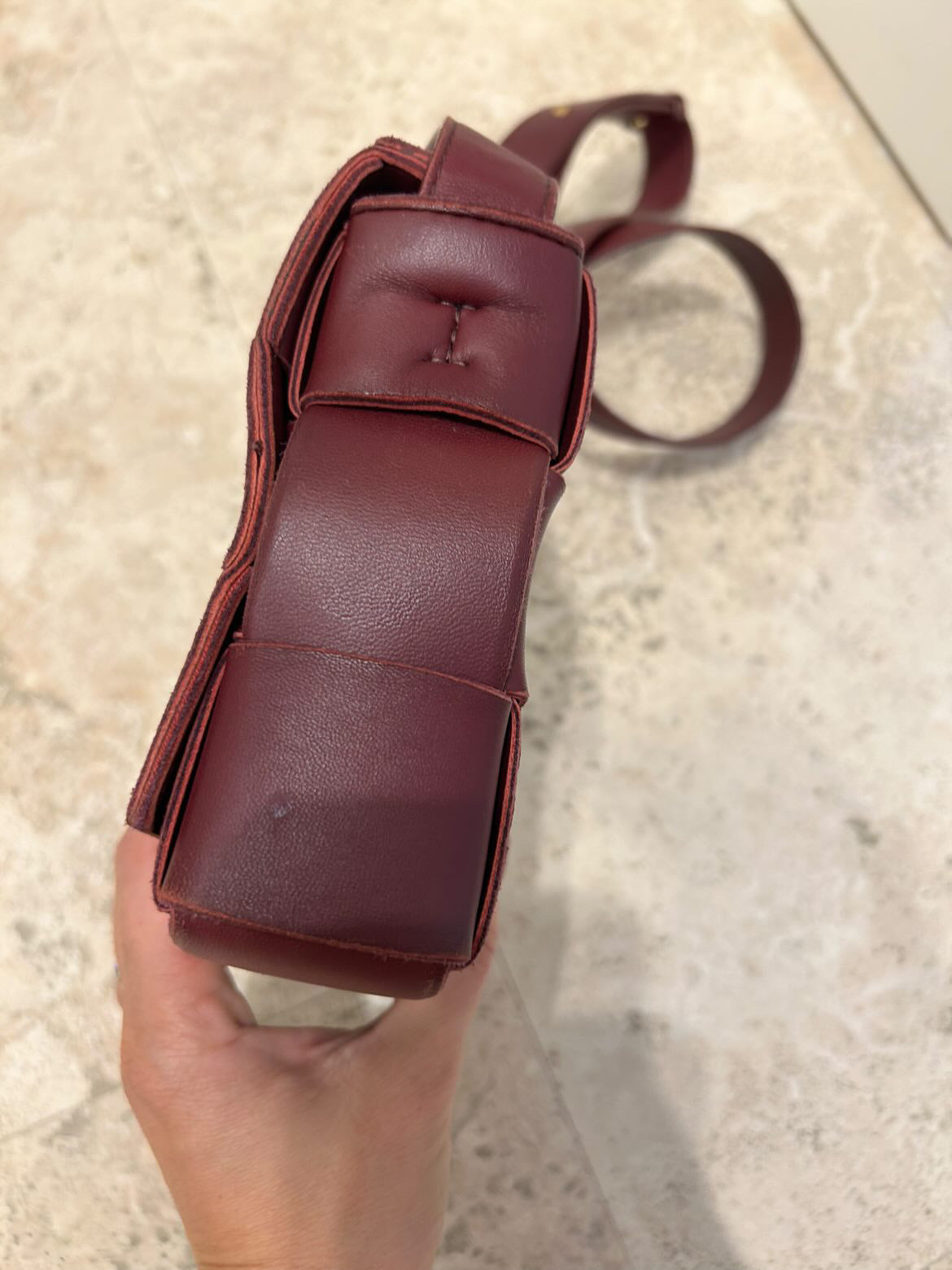 Bottega Veneta Cassette — Borsa in Pelle Bordeaux