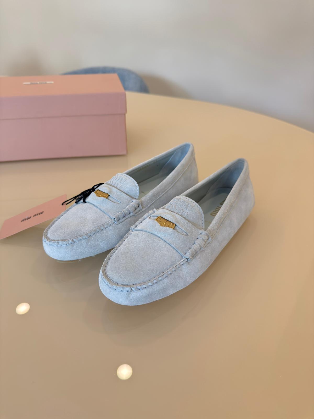 Miu Miu mocassini light blue