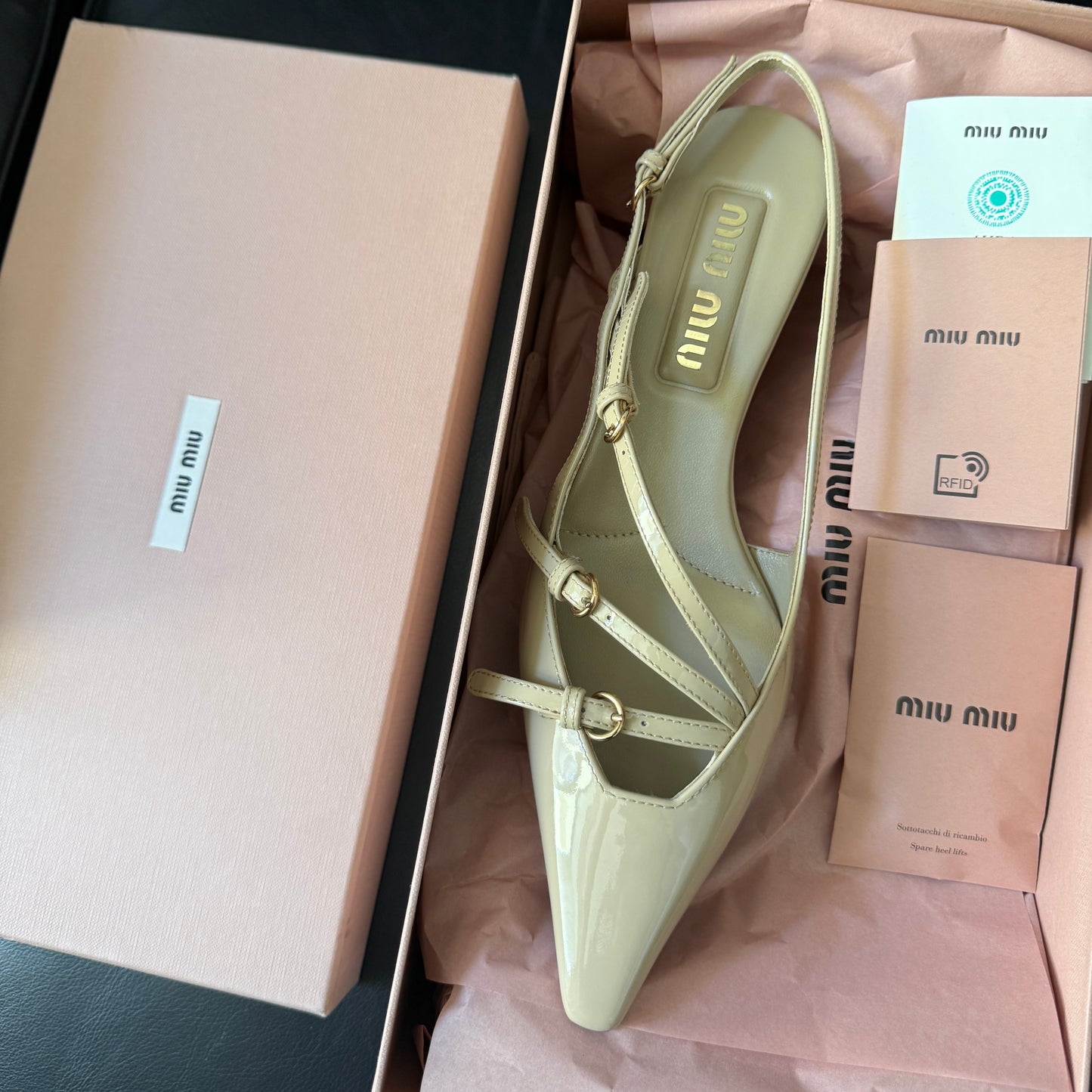 Sand patent slingback pumps