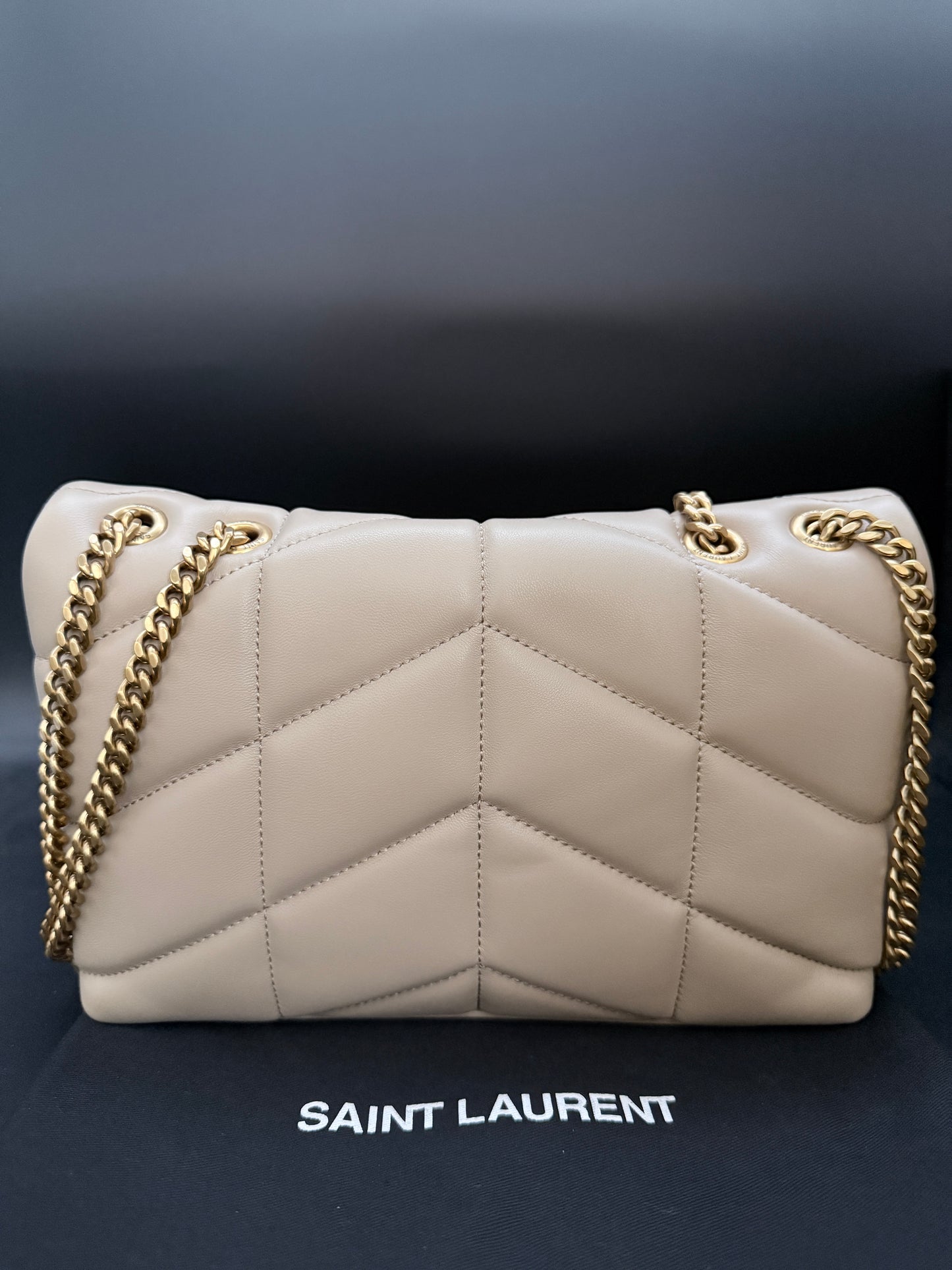 Saint Laurent Toy Puffer in pelle beige