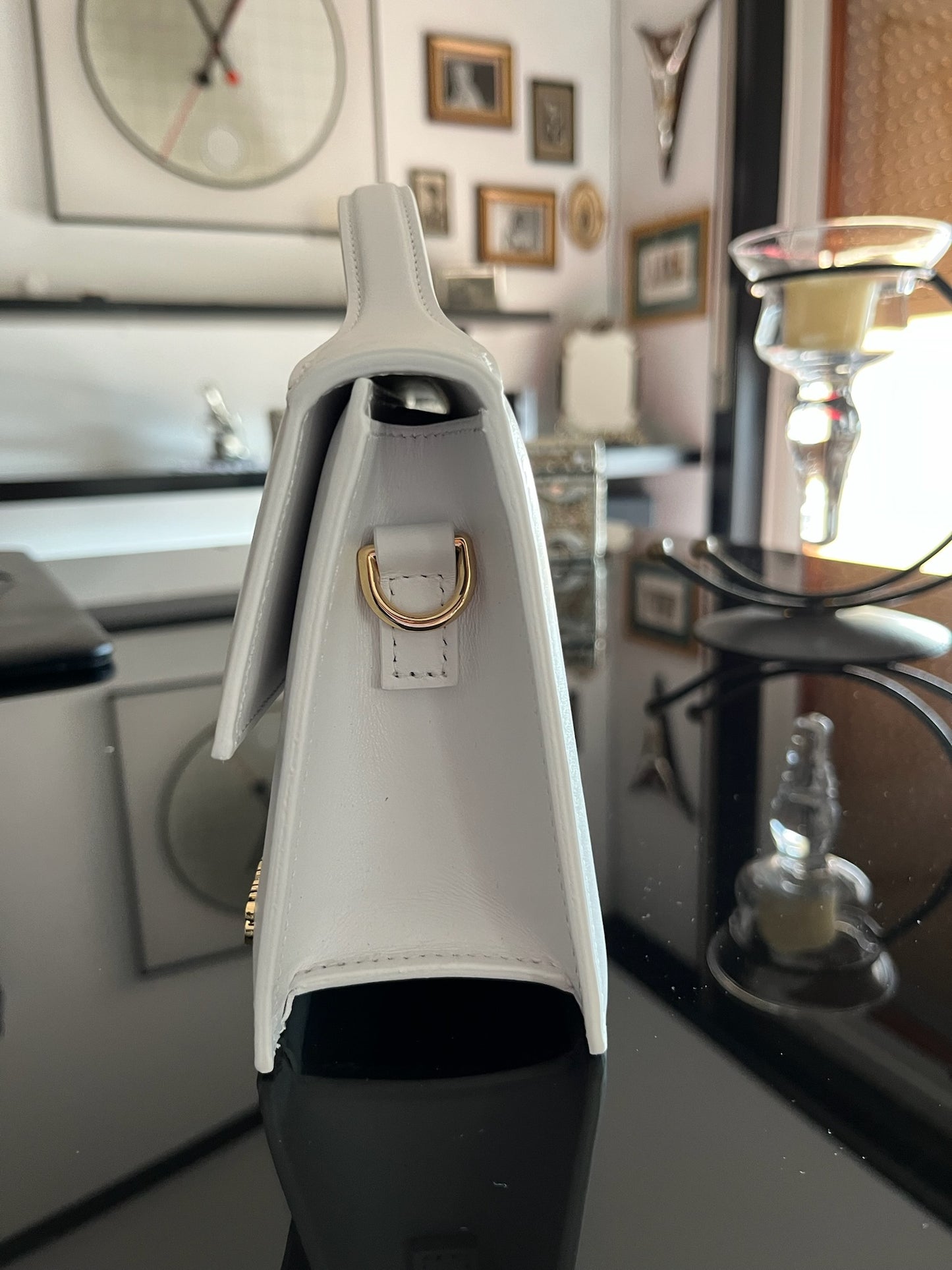 Jacquemus Le Grand Bambinou - Bianca con logo in oro