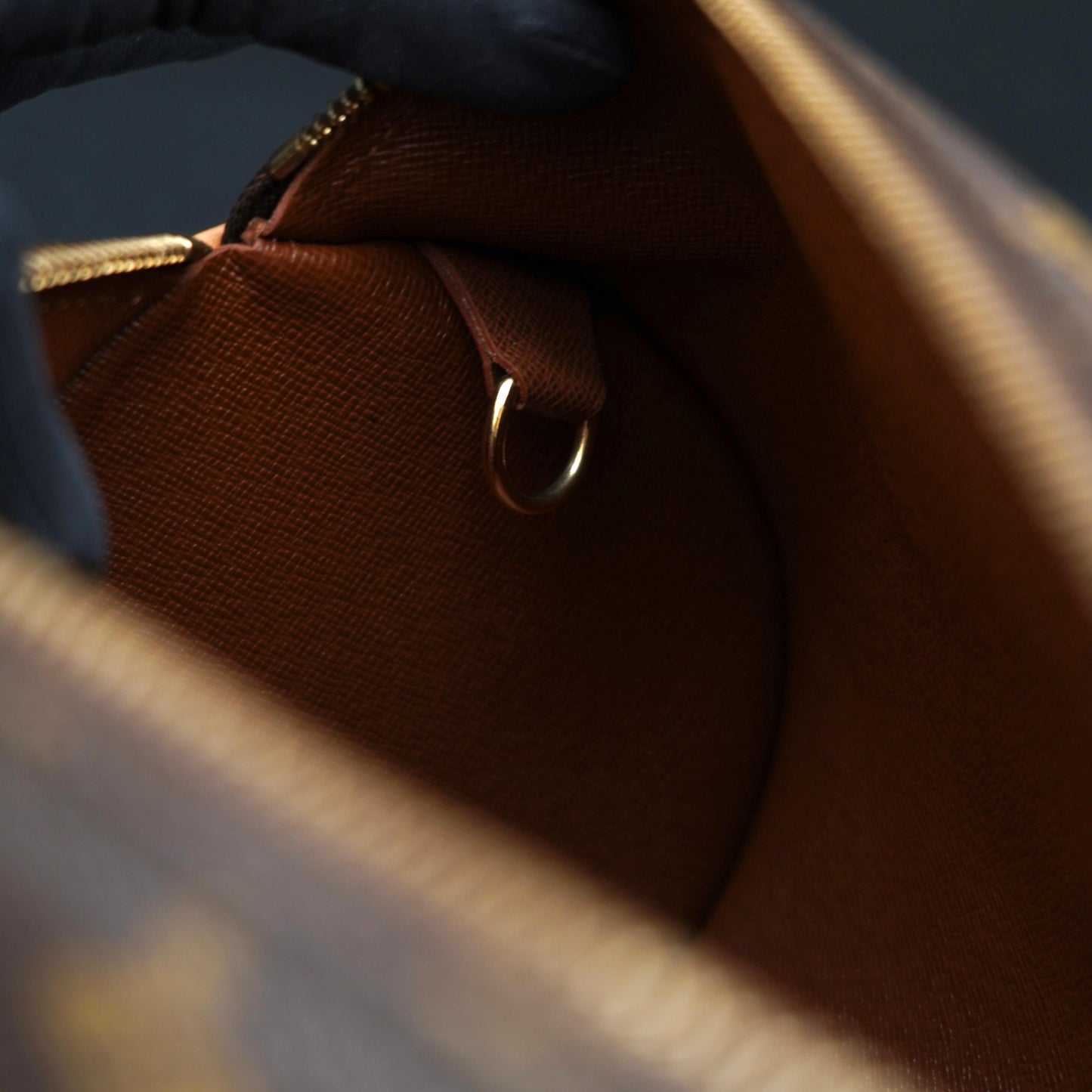 Louis Vuitton Papillon 30 Monogram