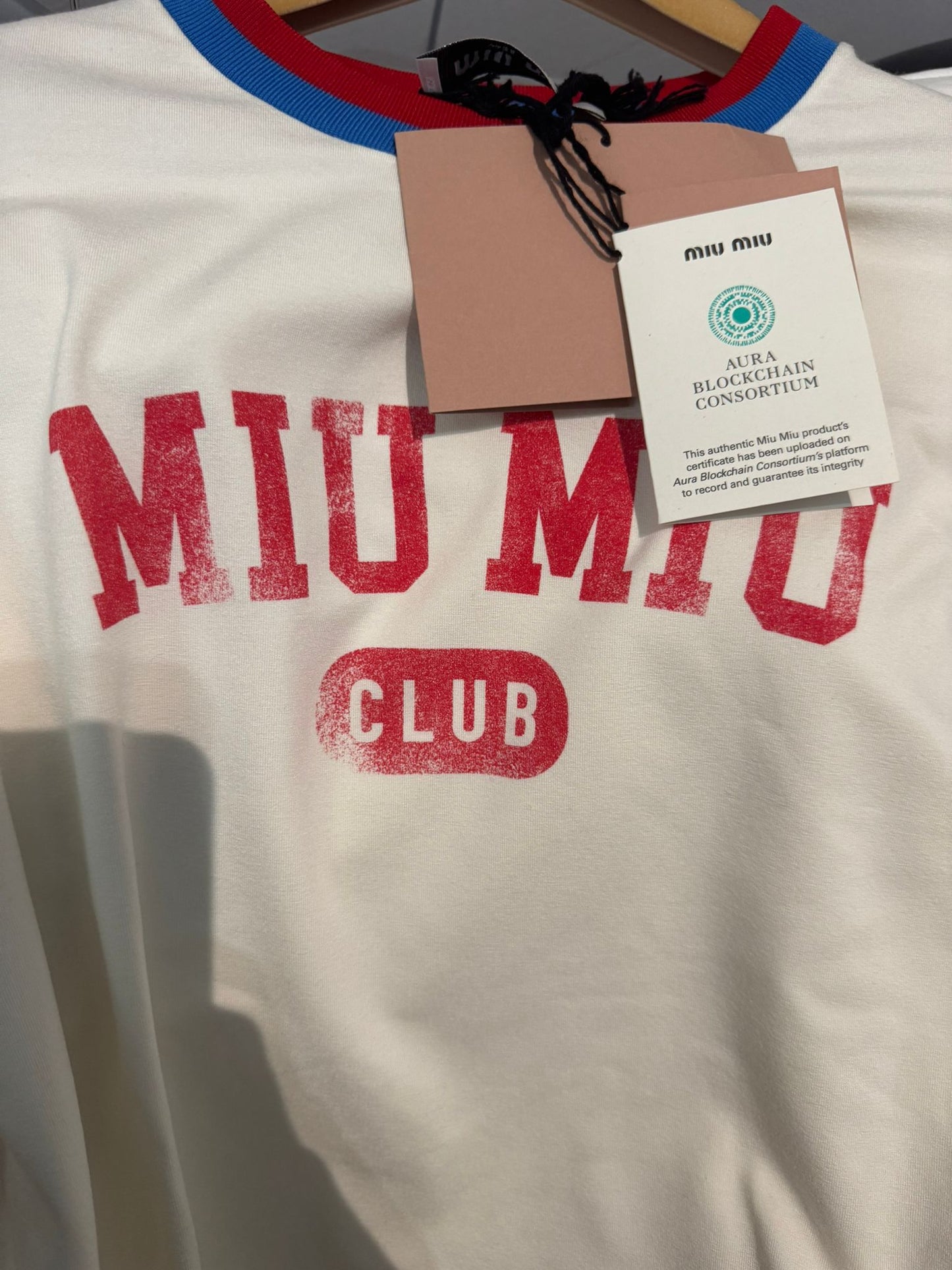 Miu Miu Girocollo Avorio con Jersey Logo rosso