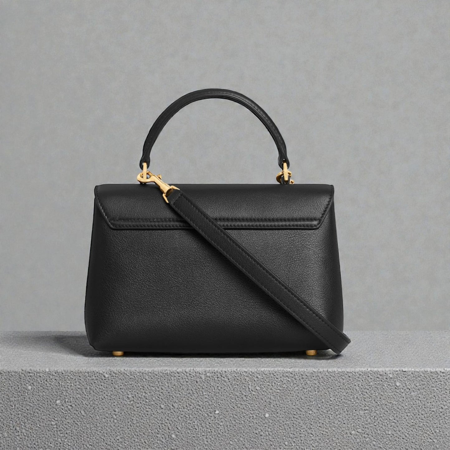 Celine Teen Nino Bag in pelle di vitello granata