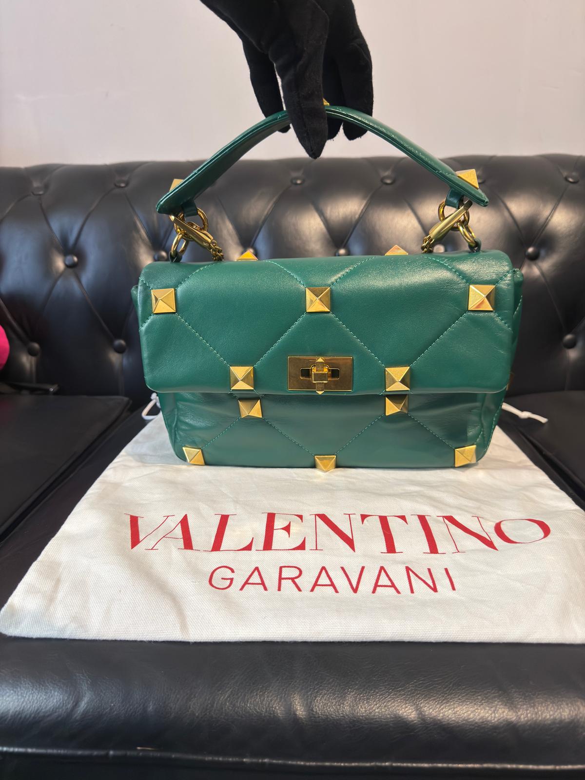 Valentino Garavani Roman Stud Verde