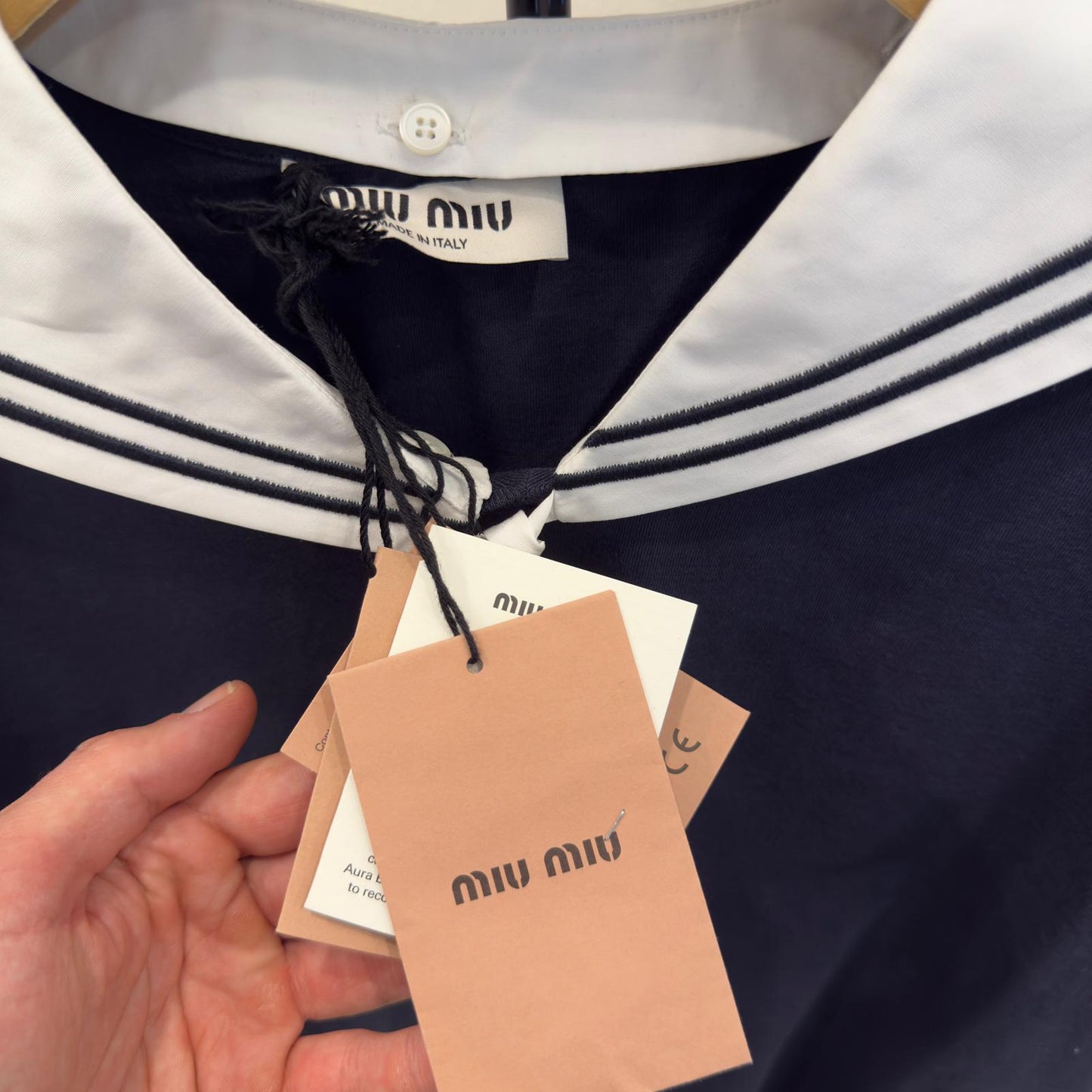 Miu Miu T-shirt in Cotone Blu con Colletto Marinaio