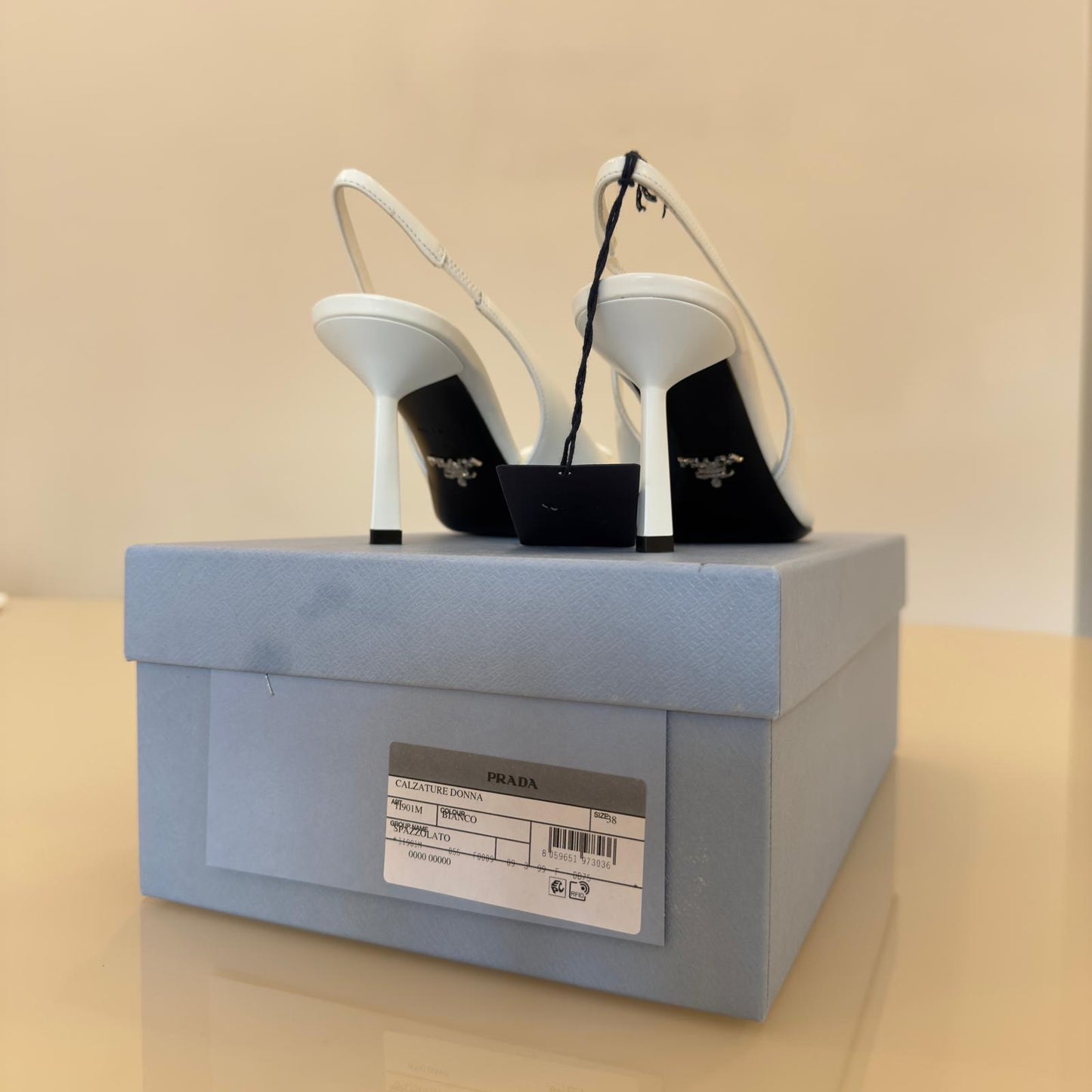 Prada Décolleté Slingback in Pelle Spazzolata Bianca