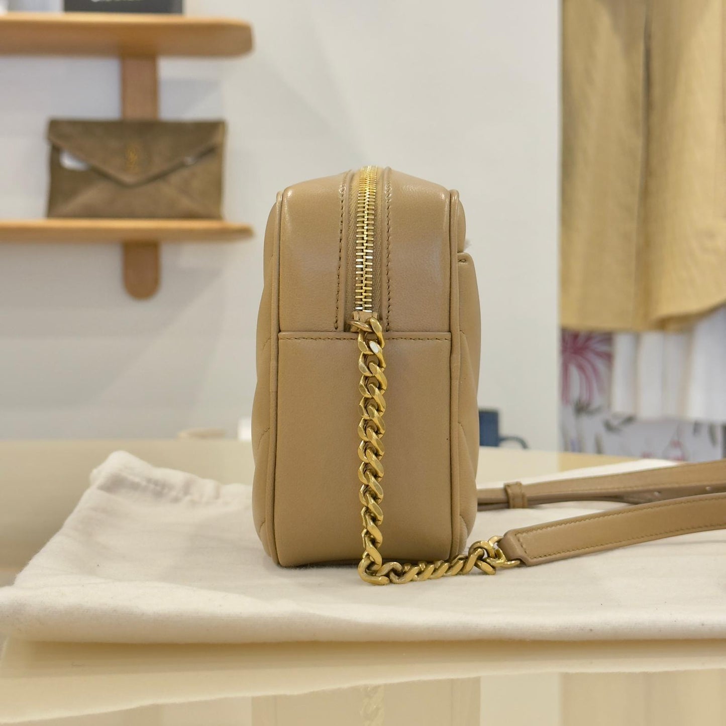 Saint Laurent Camera Bag Lou Lou beige