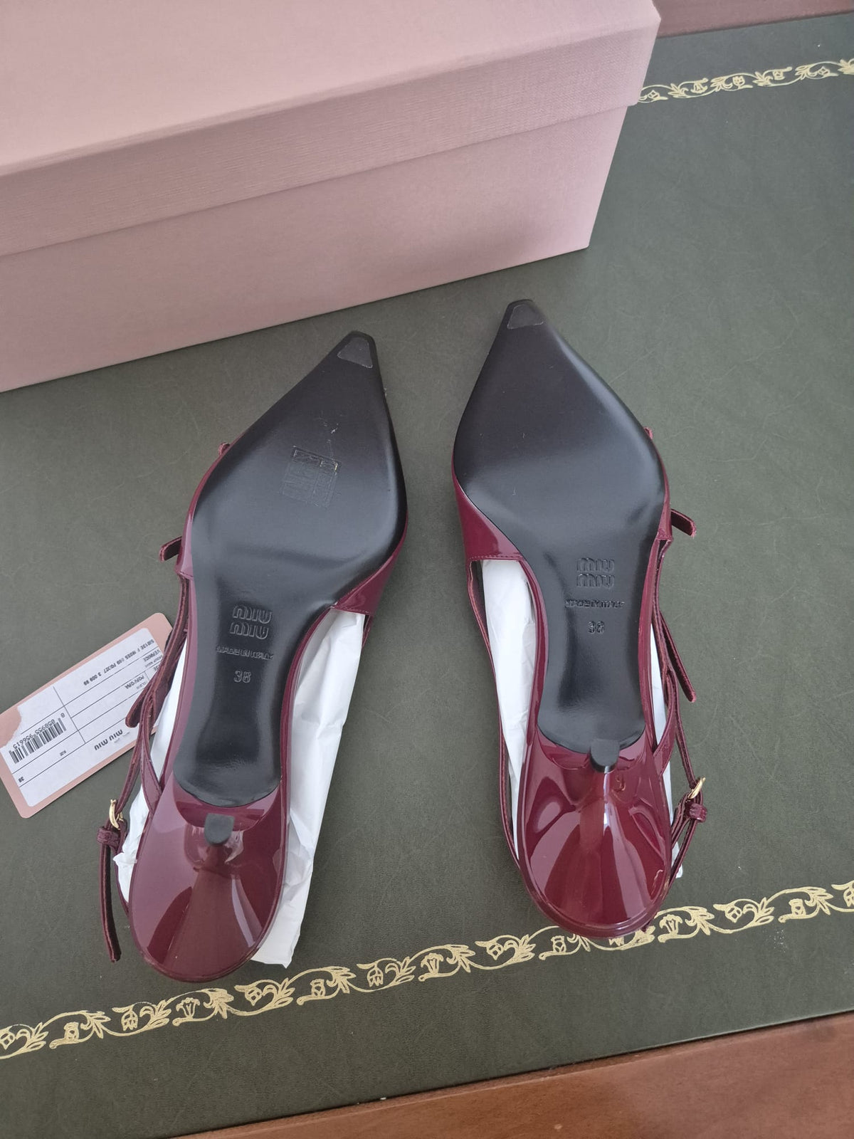 Décolleté slingback in vernice bordeaux