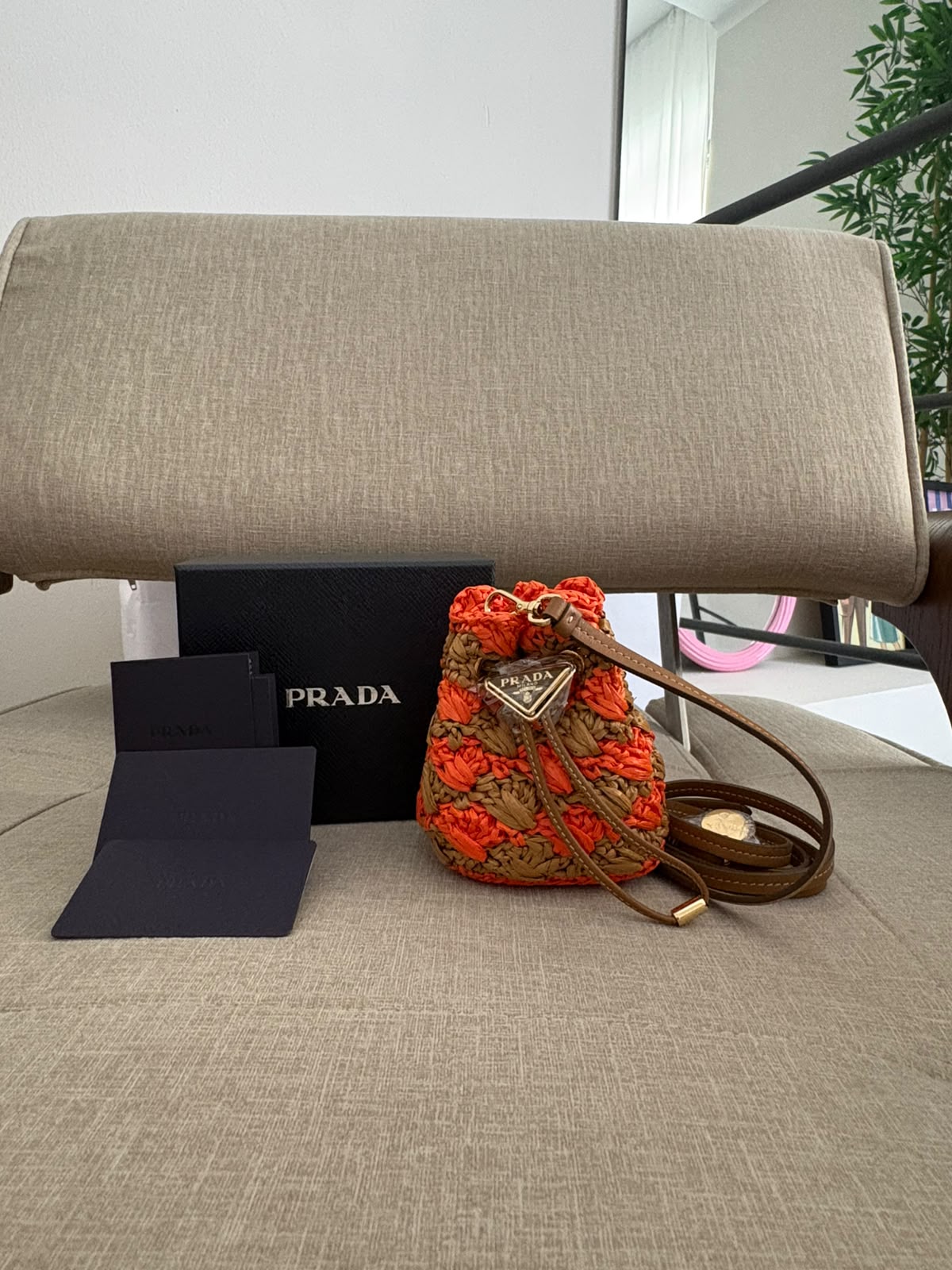 Prada mini pouch- arancione e caramello