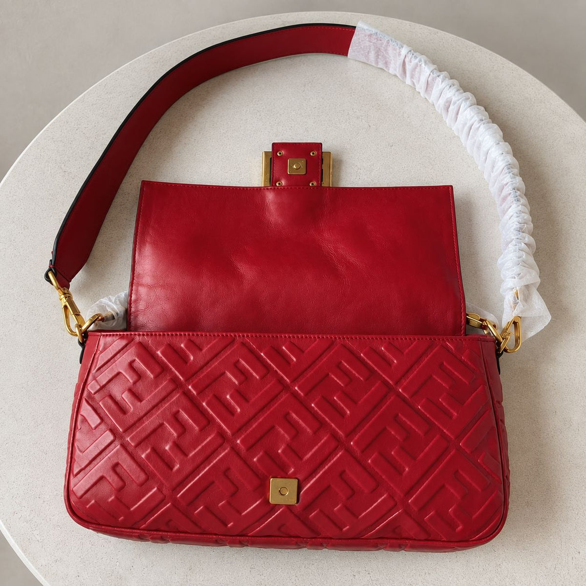 Fendi Baguette in pelle Rosso scuro