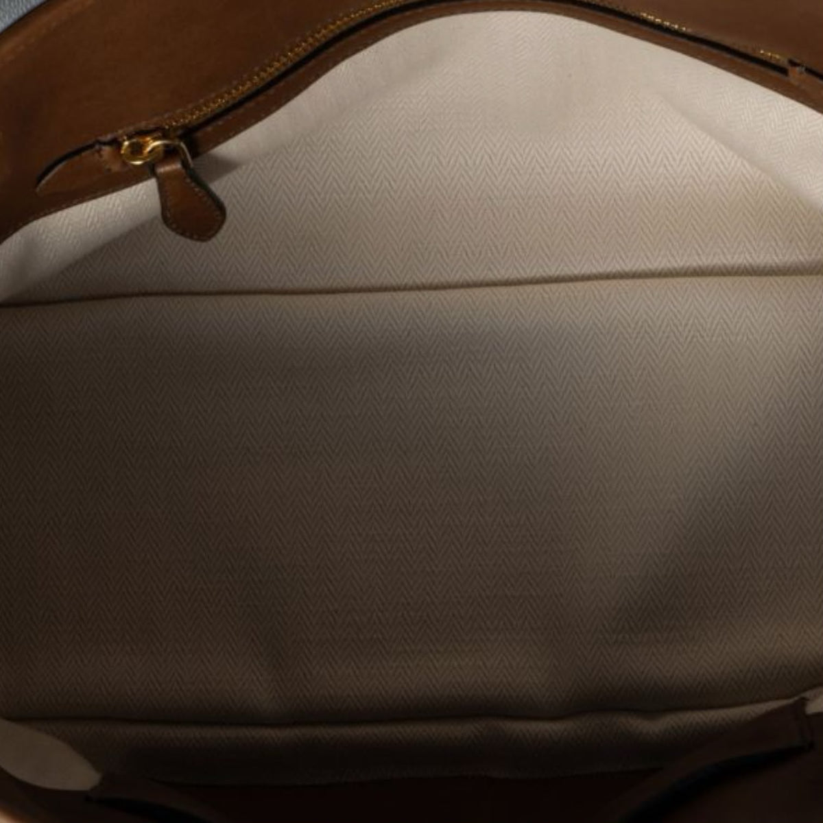 Miu Miu Aventure