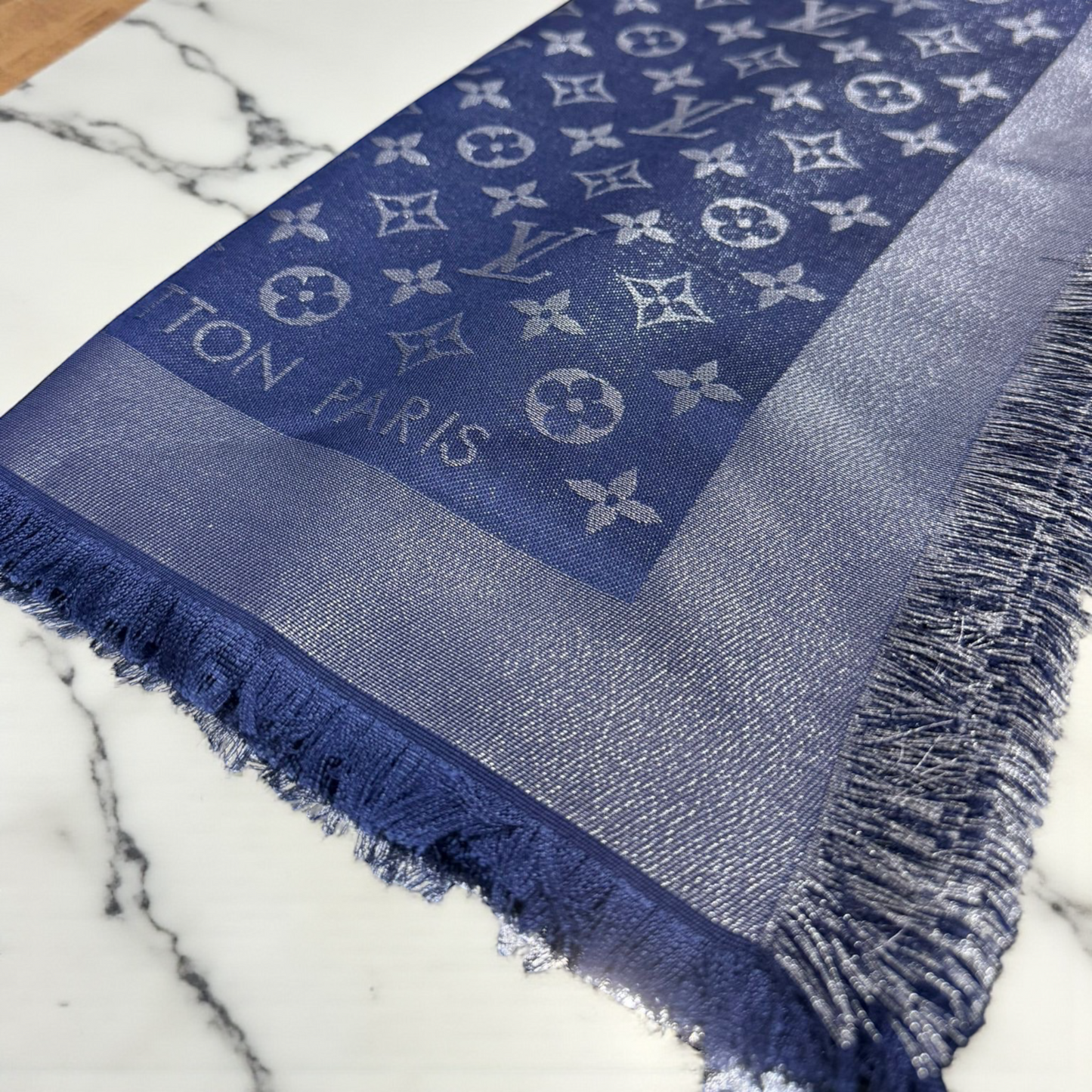 Louis Vuitton Scialle Monogram Classic Blu e Grigio
