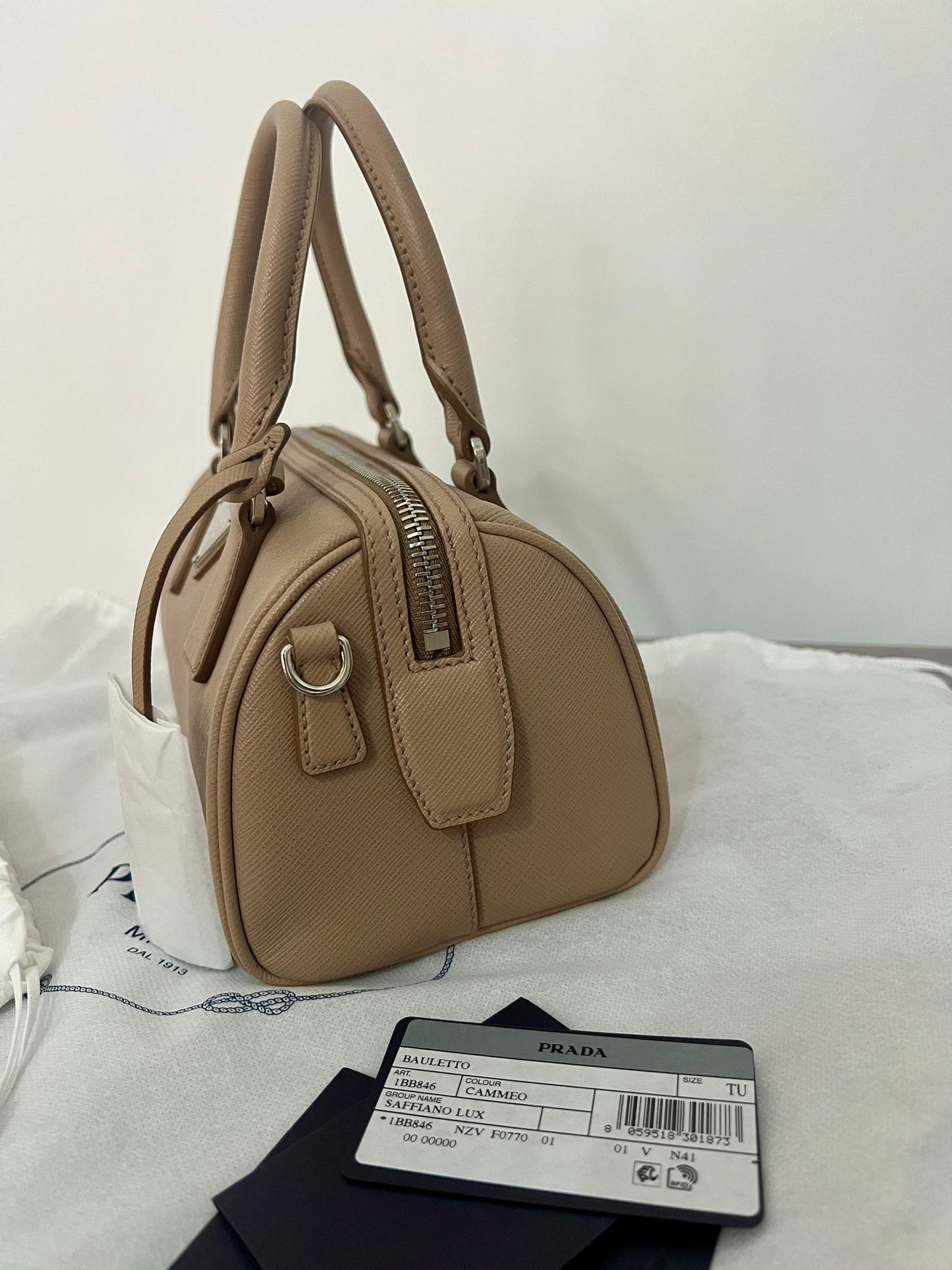 Prada Bauletto in Pelle Saffiano Beige