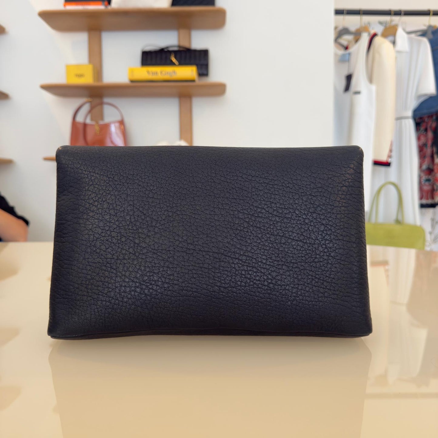 Saint Laurent Cassandre Envelope Pouch nero