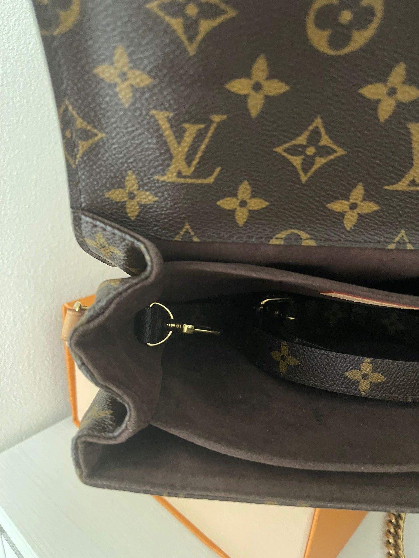 Louis Vuitton Pochette Métis Monogram