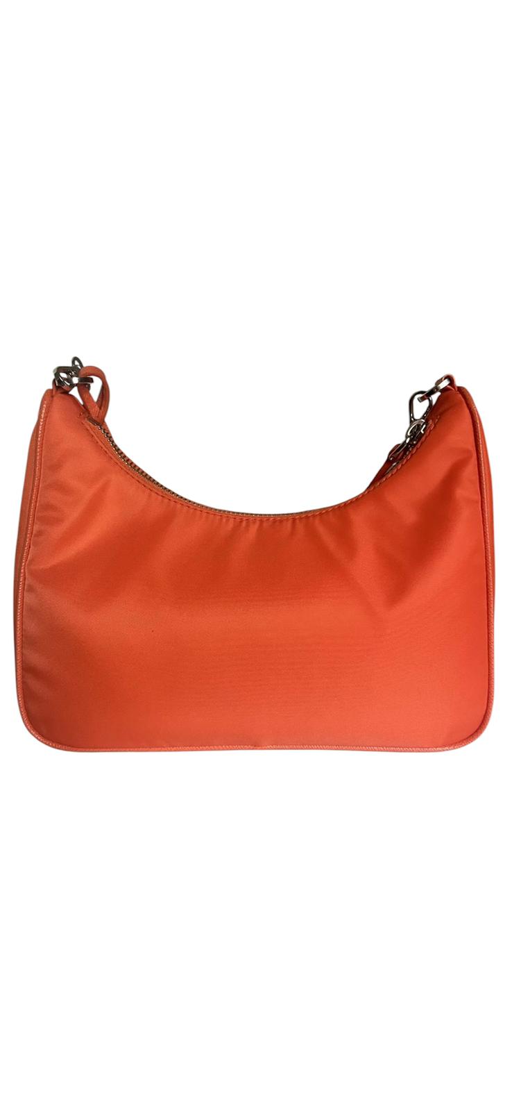 Prada Re-Edition 2005 in Re-Nylon -Arancione