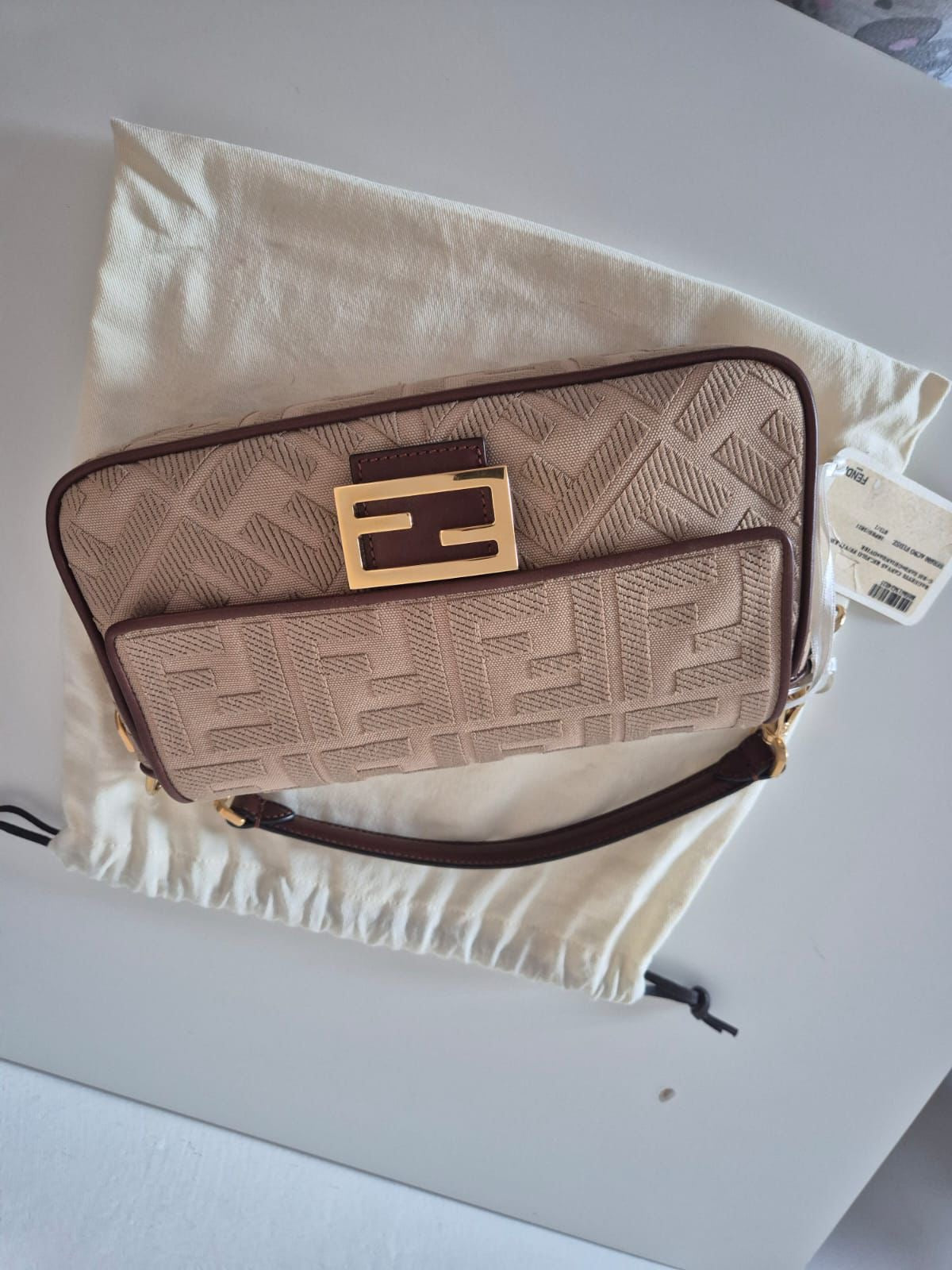 Fendi baguette in pelle marrone