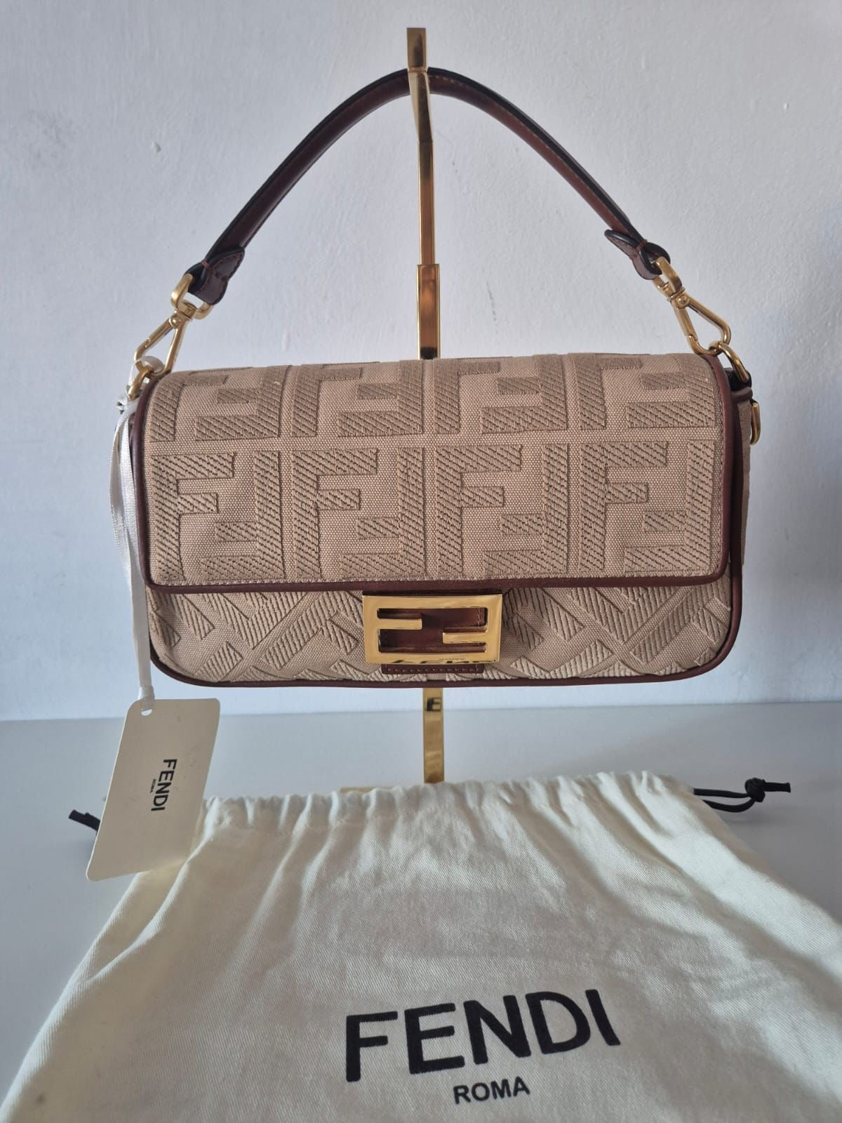 Fendi baguette in pelle marrone