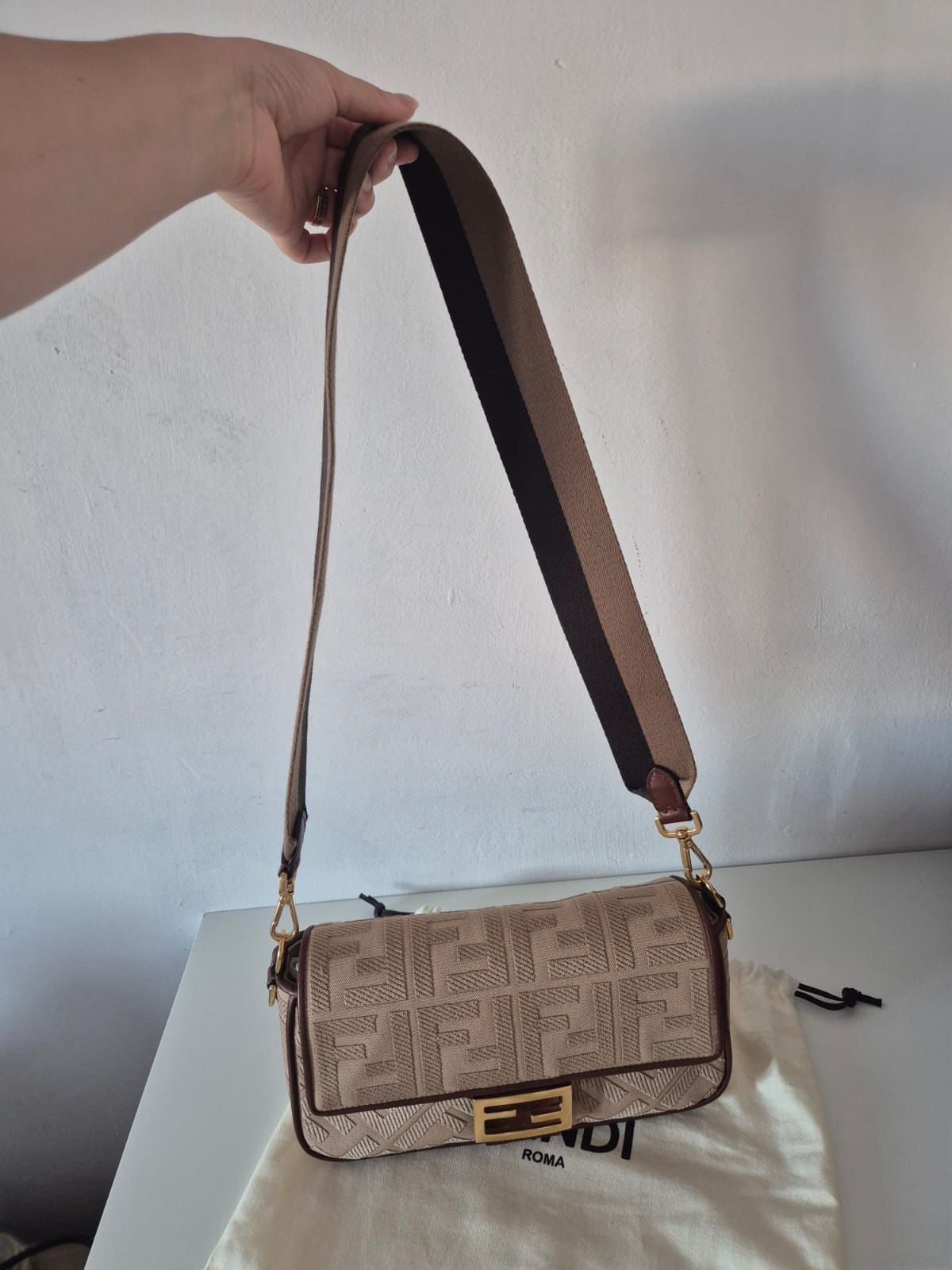 Fendi baguette in pelle marrone