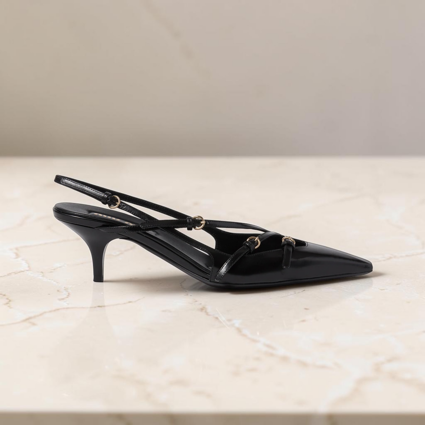 Miu Miu Décolleté slingback nere