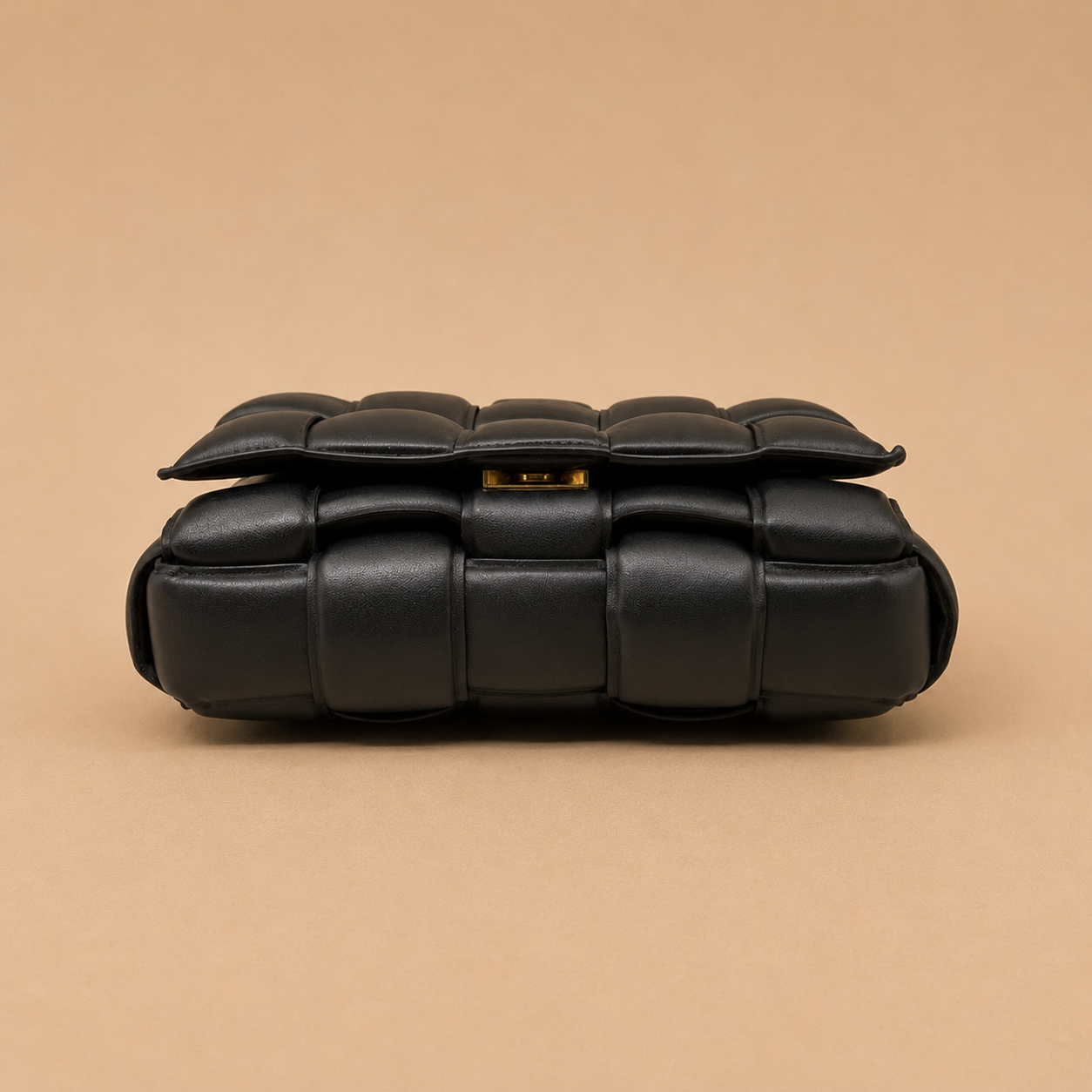Bottega Veneta Padded Cassette Color Nero