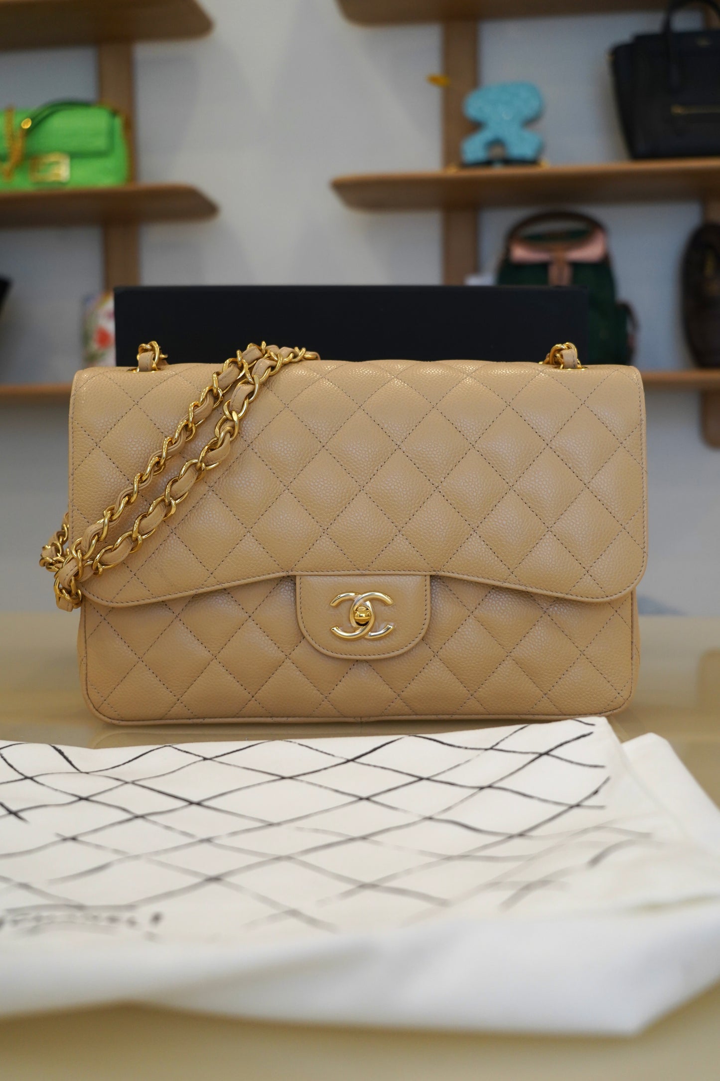 Chanel Timeless Classic 30 Beige