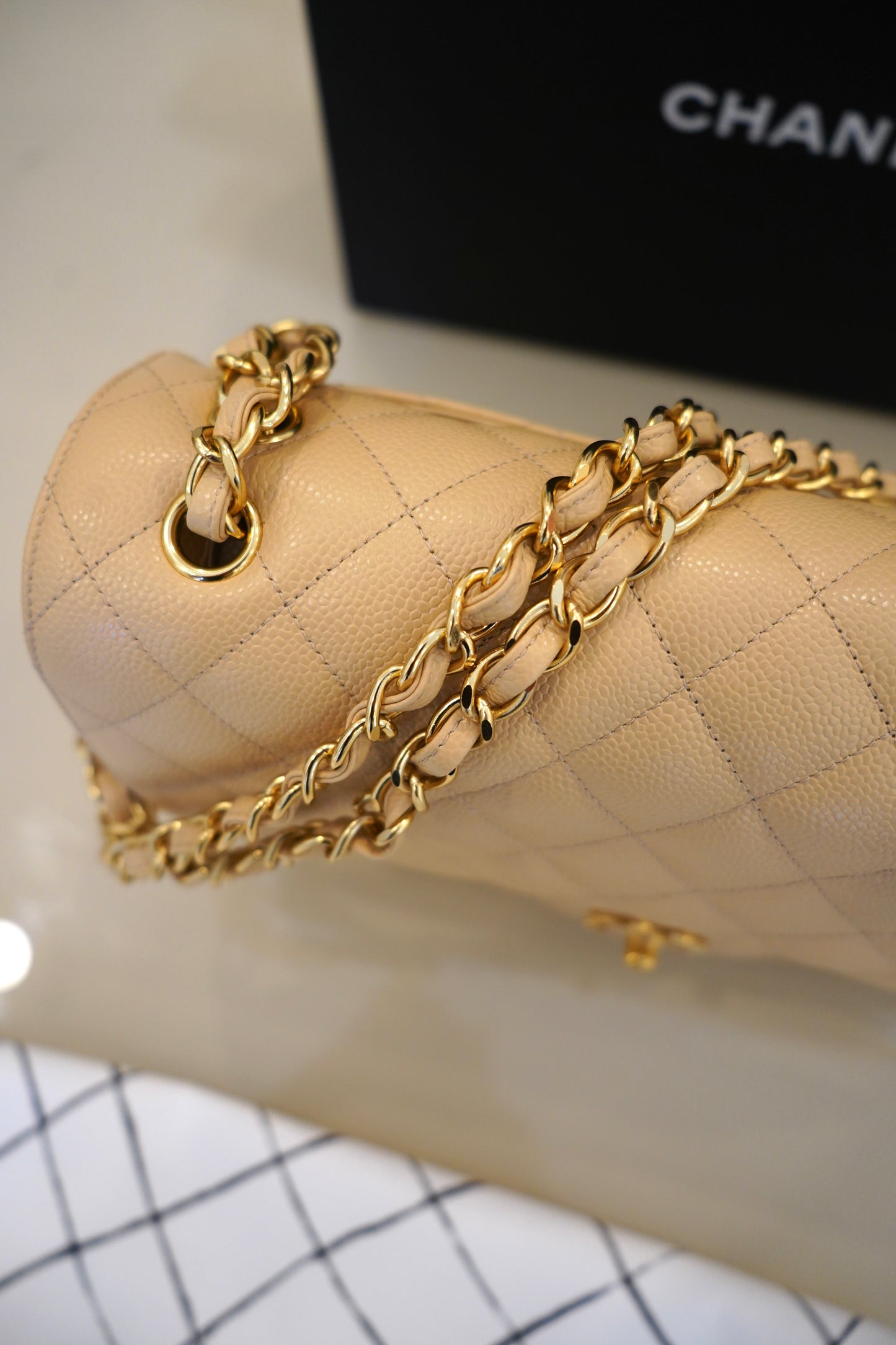 Chanel Timeless Classic 30 Beige