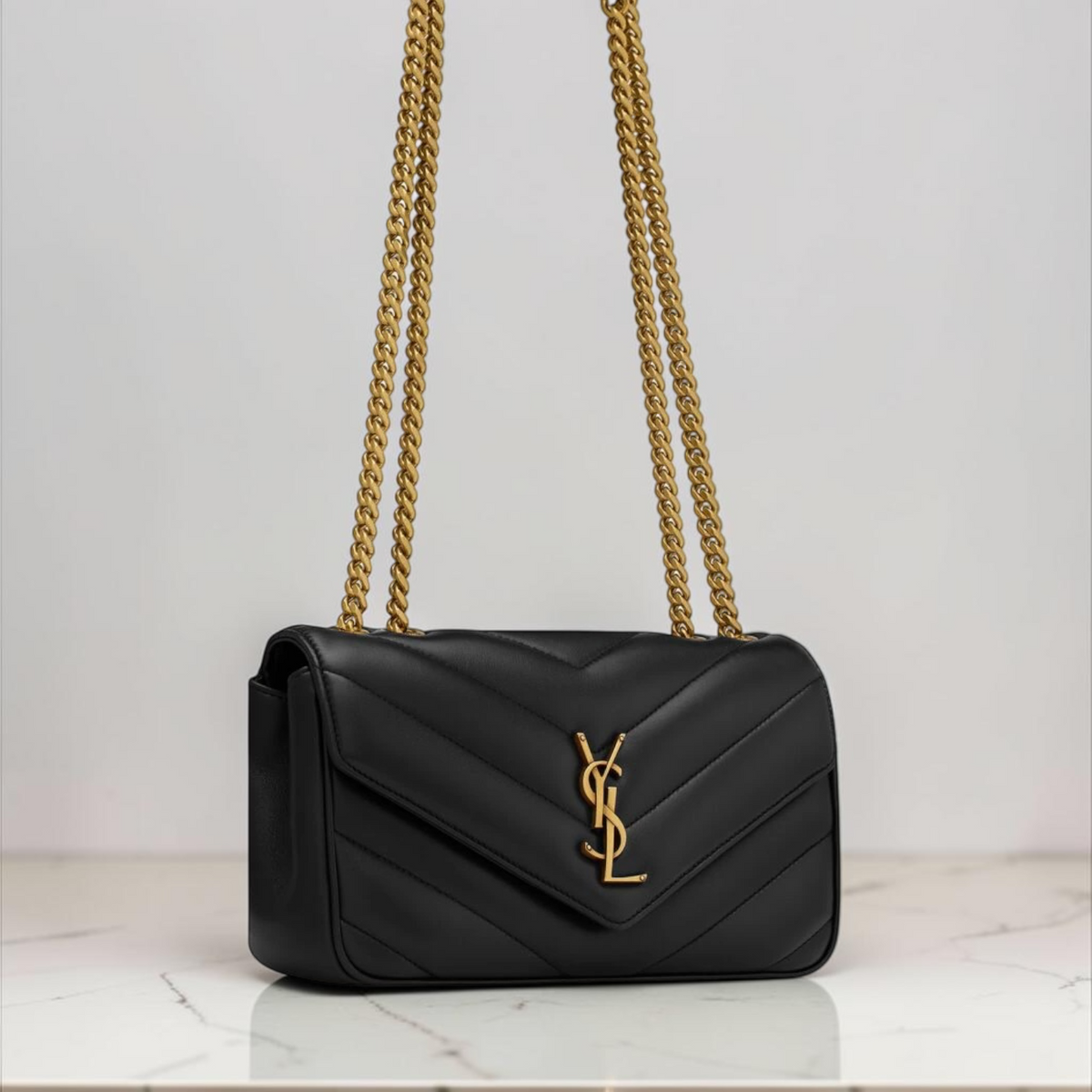 Saint Laurent LouLou Small nero con finiture in oro