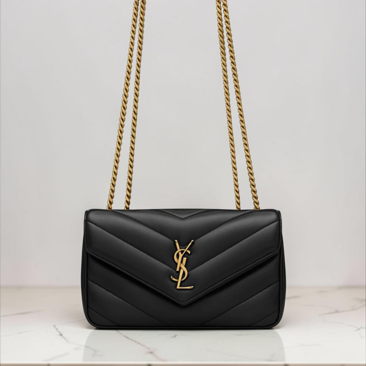 Saint Laurent LouLou Small nero con finiture in oro