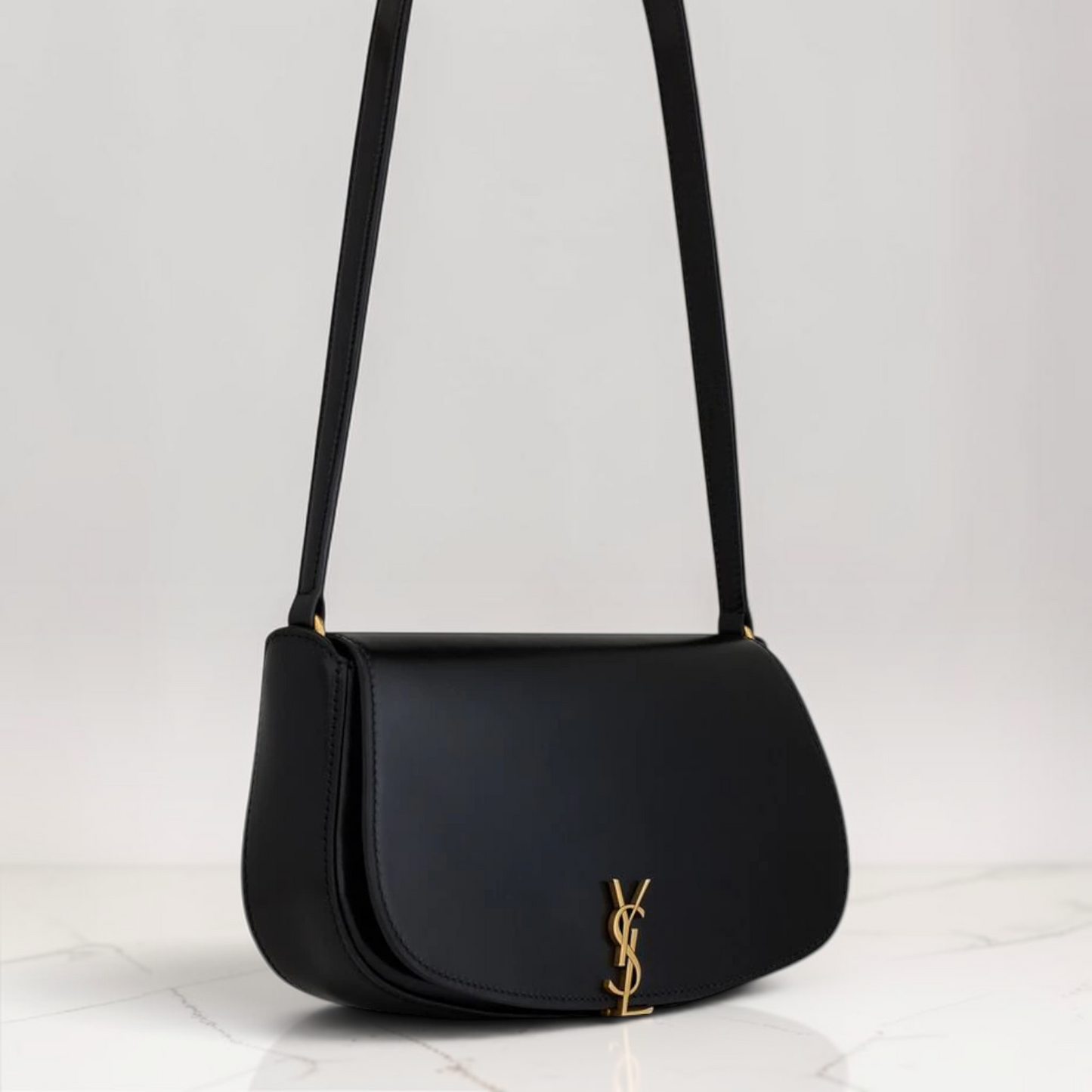 Saint Laurent Voltaire