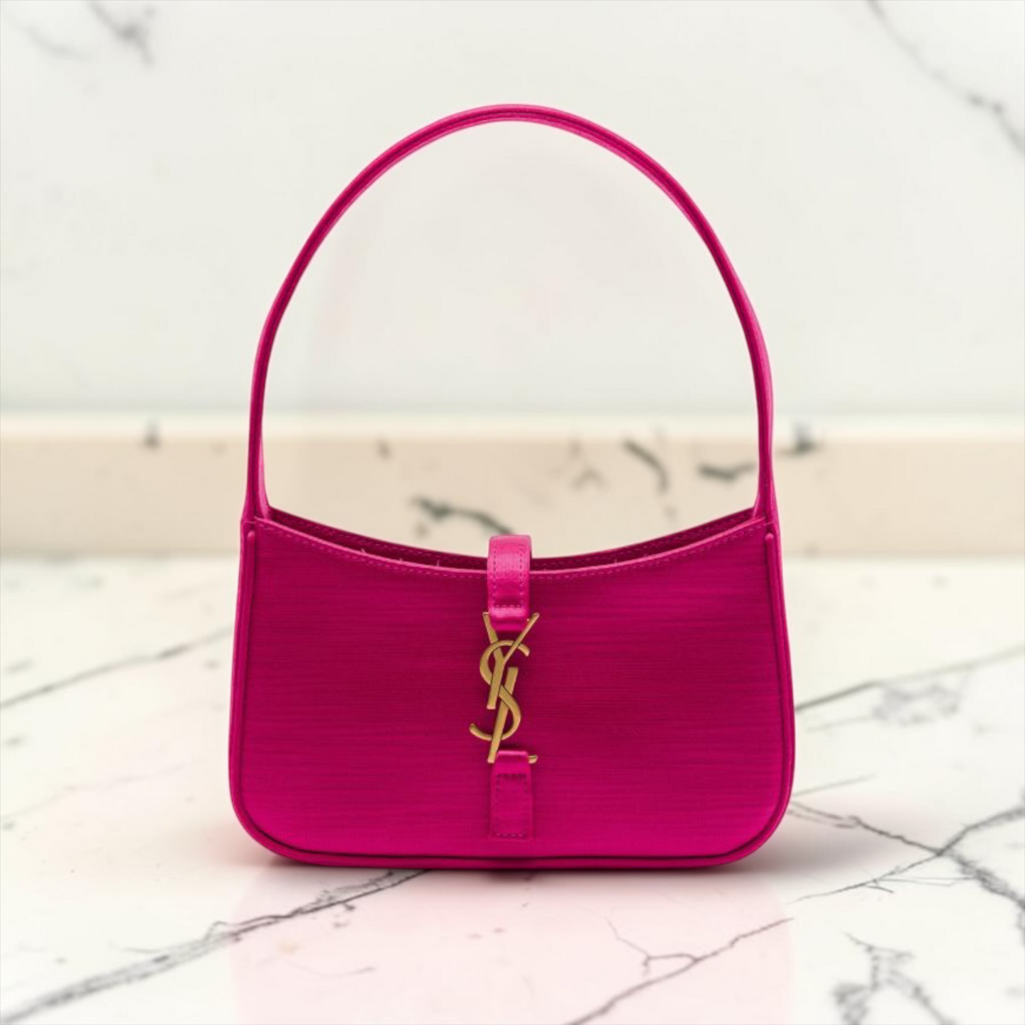 Saint Laurent Borsa Le 5 à 7 in Raso di seta rosa