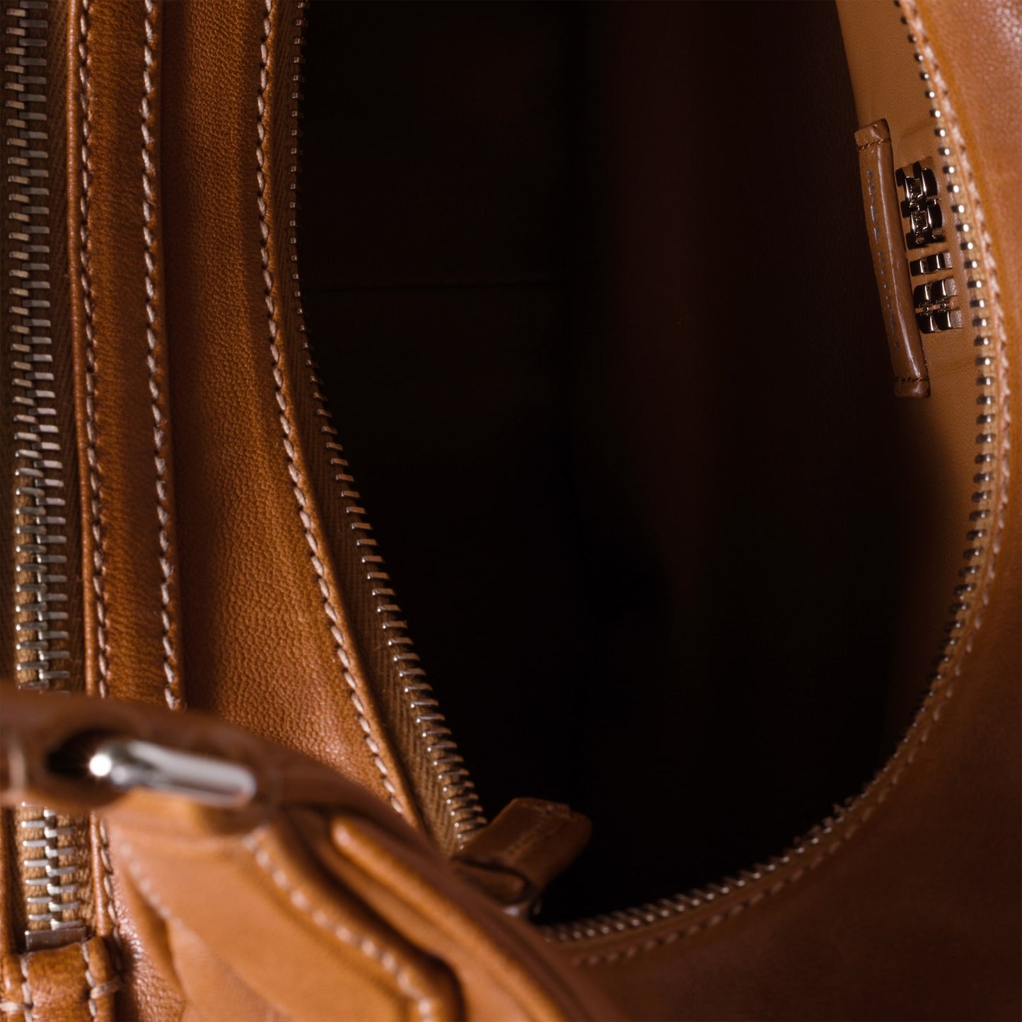 Miu Miu Cargo Bag in nappa - Caramel