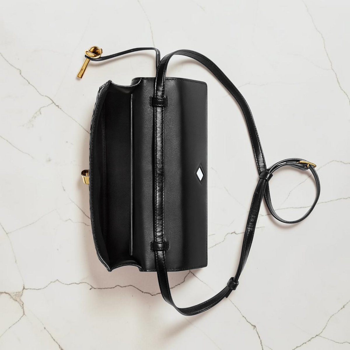 Bottega Veneta Andiamo Clutch 25 - Nero