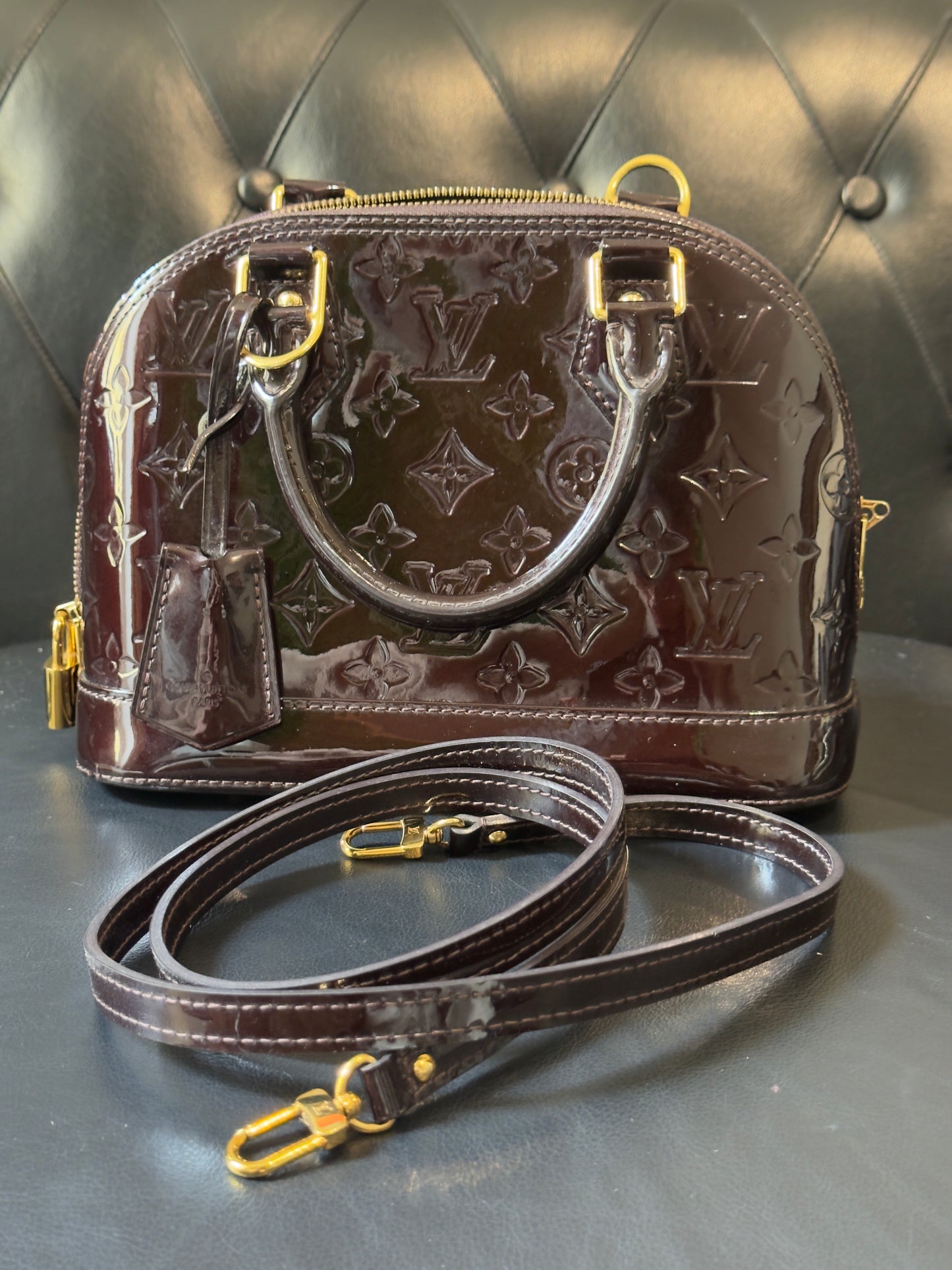 Louis Vuitton Borsa Alma BB in vernice Bordeaux