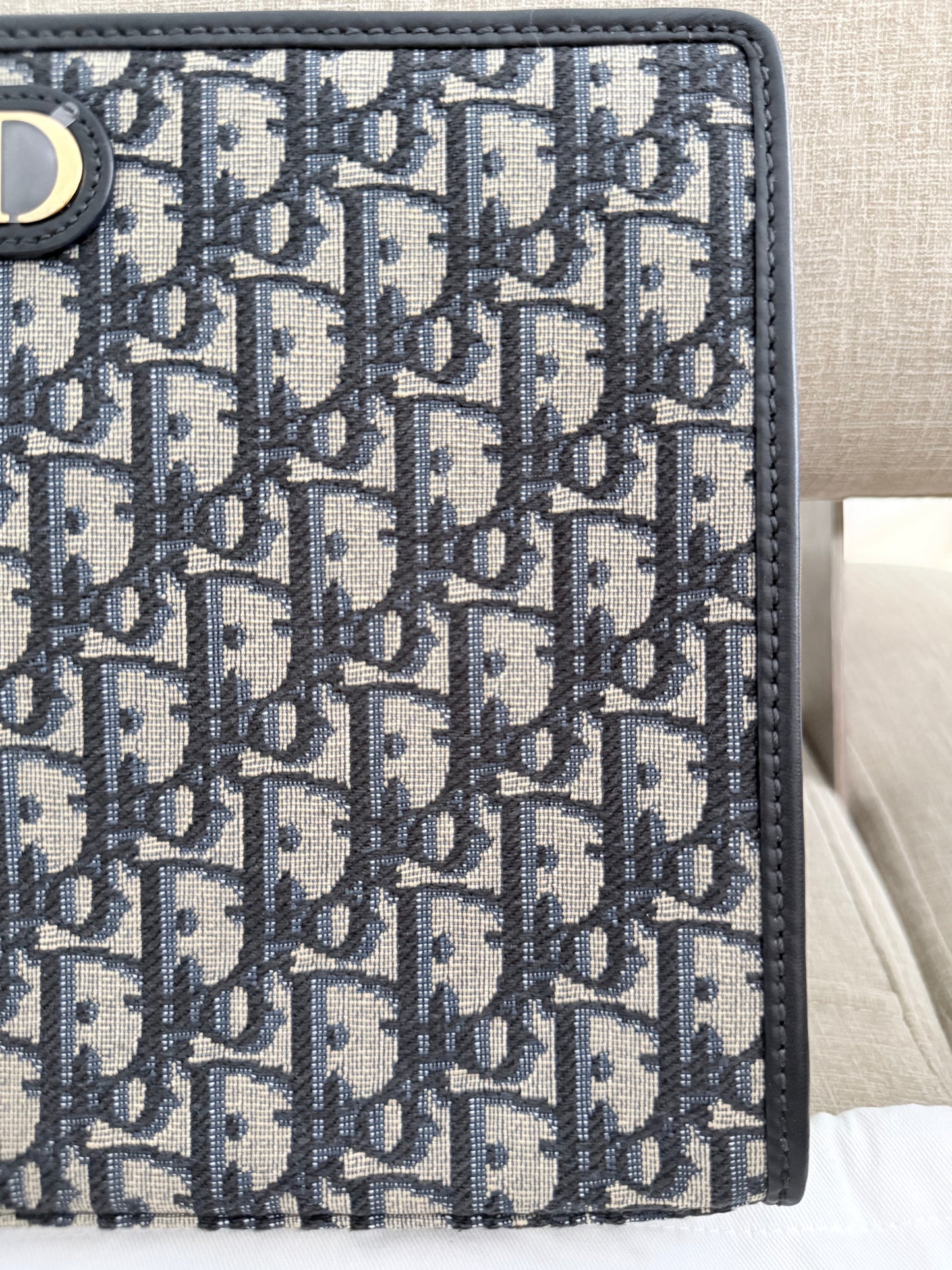 Dior pochette Dea 30 Montaigne