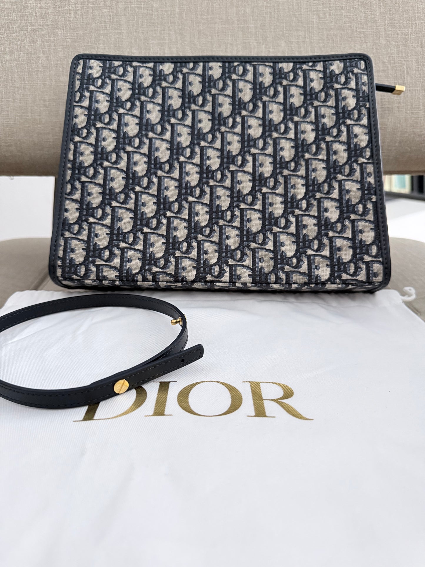 Dior pochette Dea 30 Montaigne