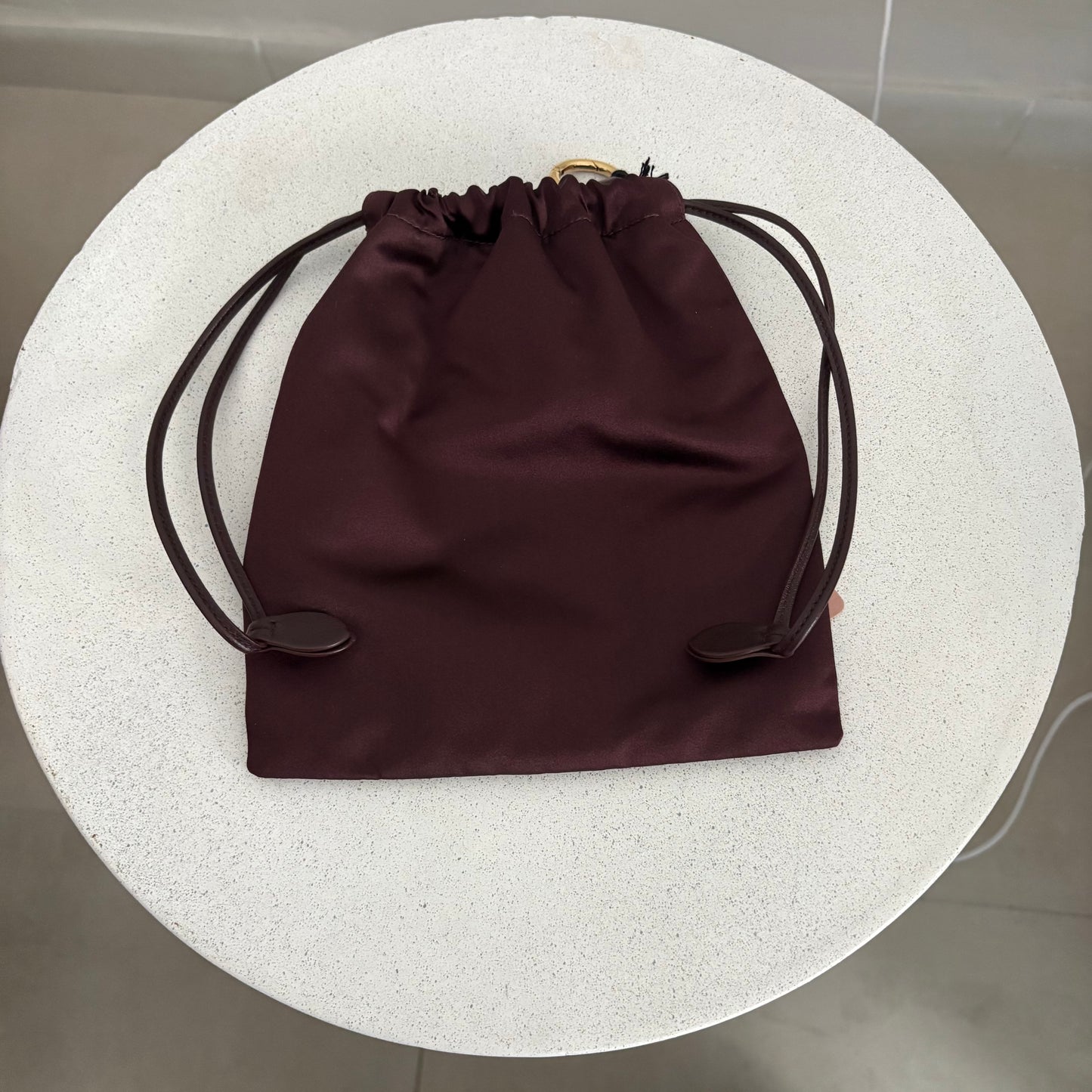 Miu Miu Pochette bordeaux in tessuto