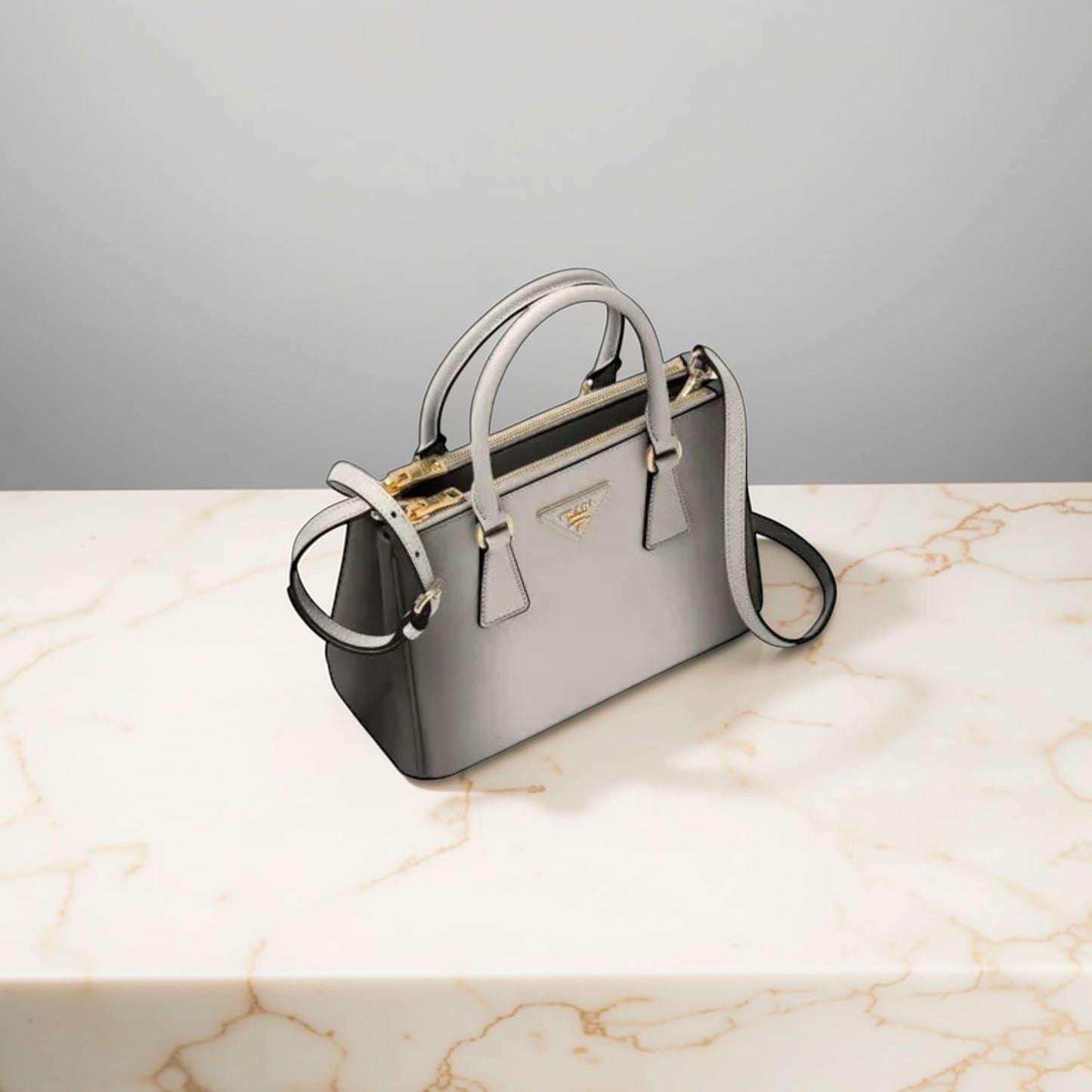 Prada Galleria Saffiano Small Bianca con sfumature grigie