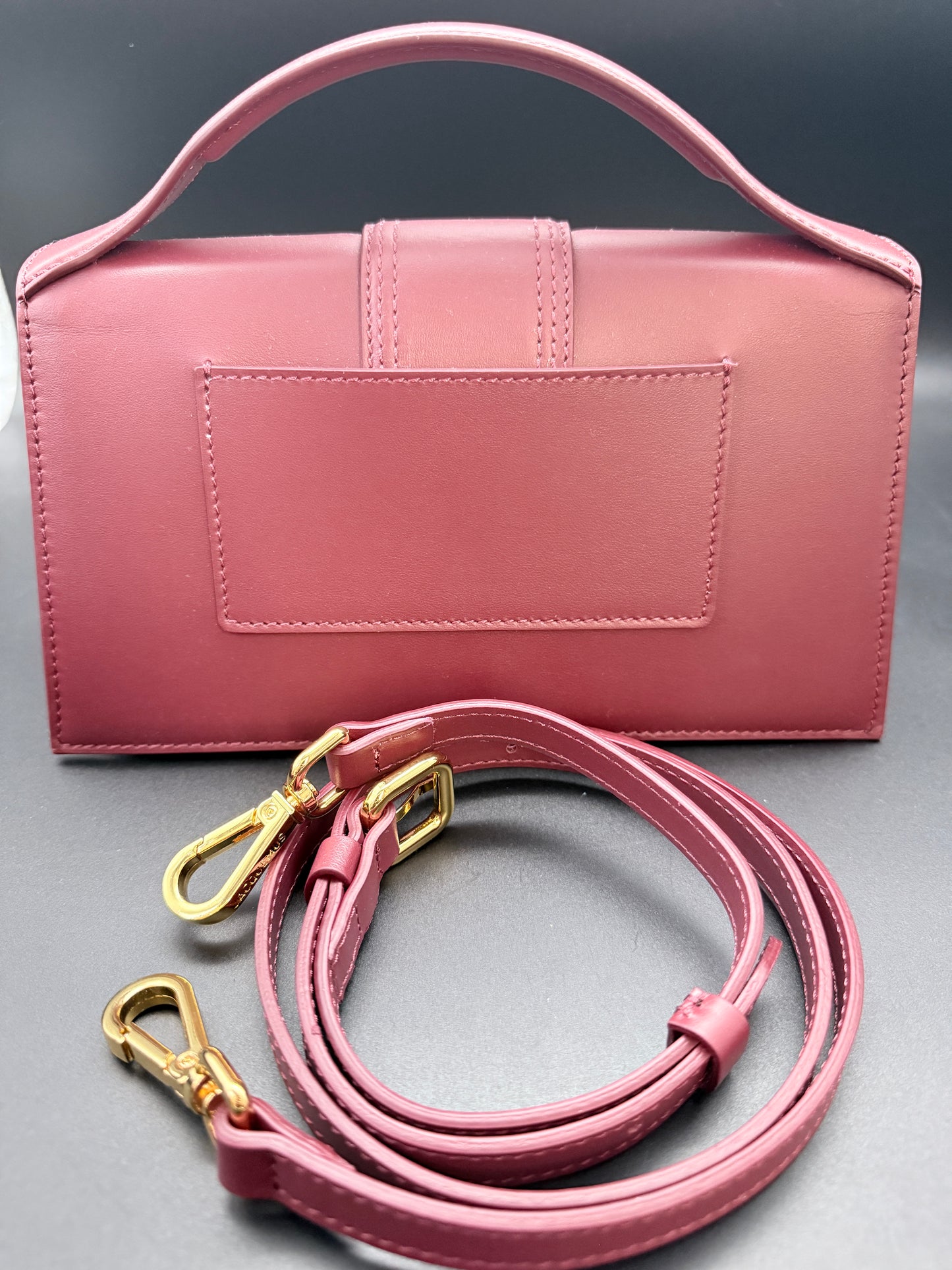 Jacquemus Le Grand Bambino - Burgundy con logo in oro