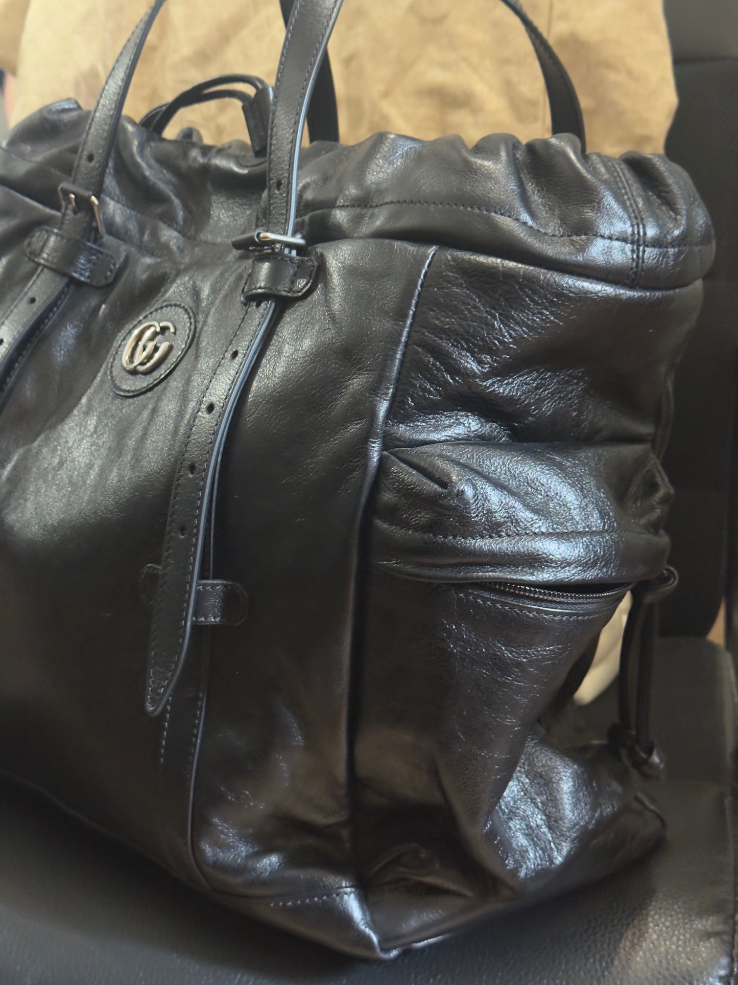 Gucci Black Leather Tote Bag with GG Logo