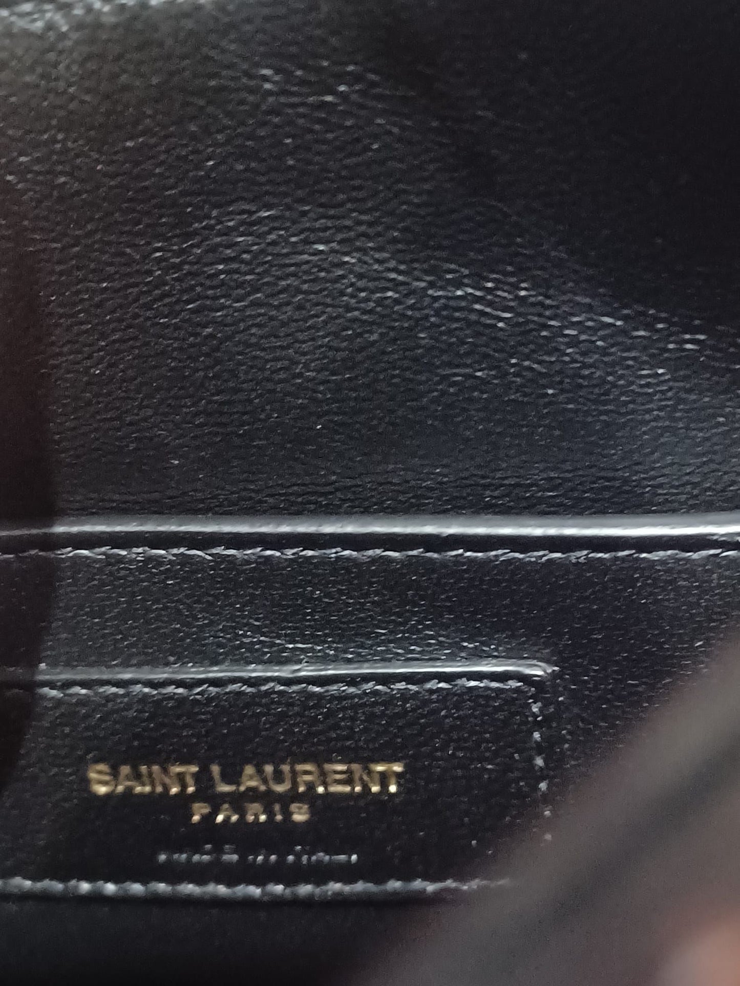 Saint Laurent Rendez-Vous Hobo Bag in Pelle Lucida