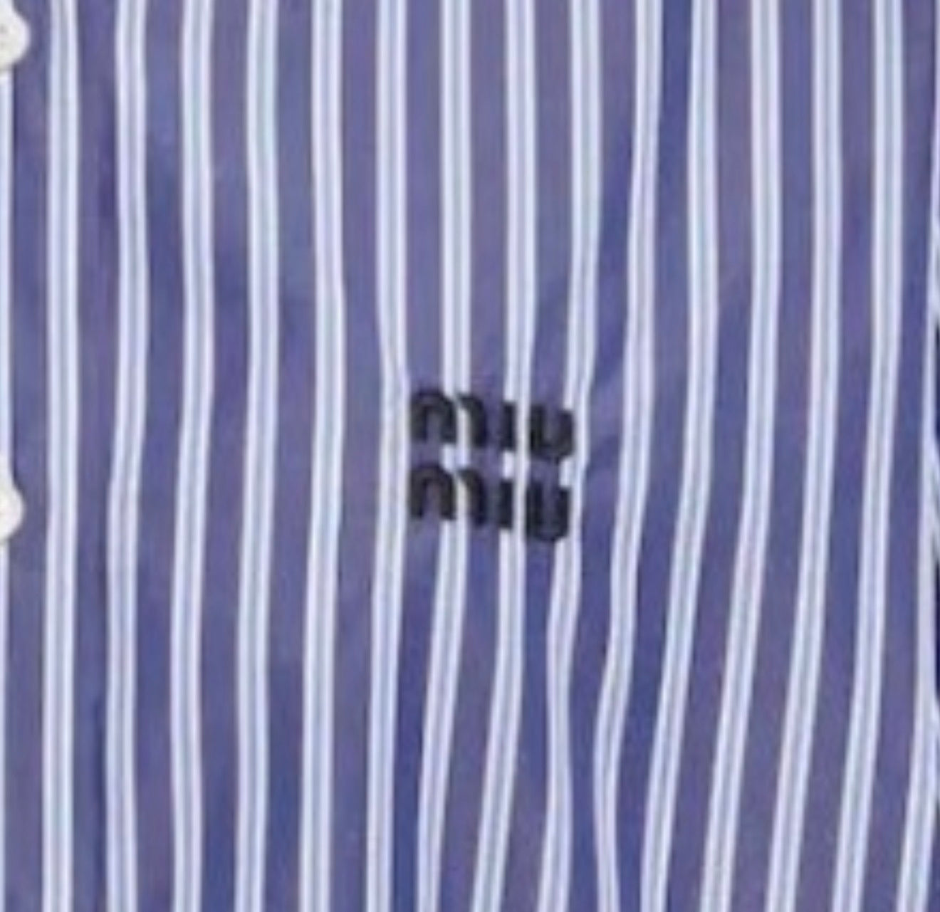Miu Miu Camicia Cropped a Righe con Dettagli in Pelle