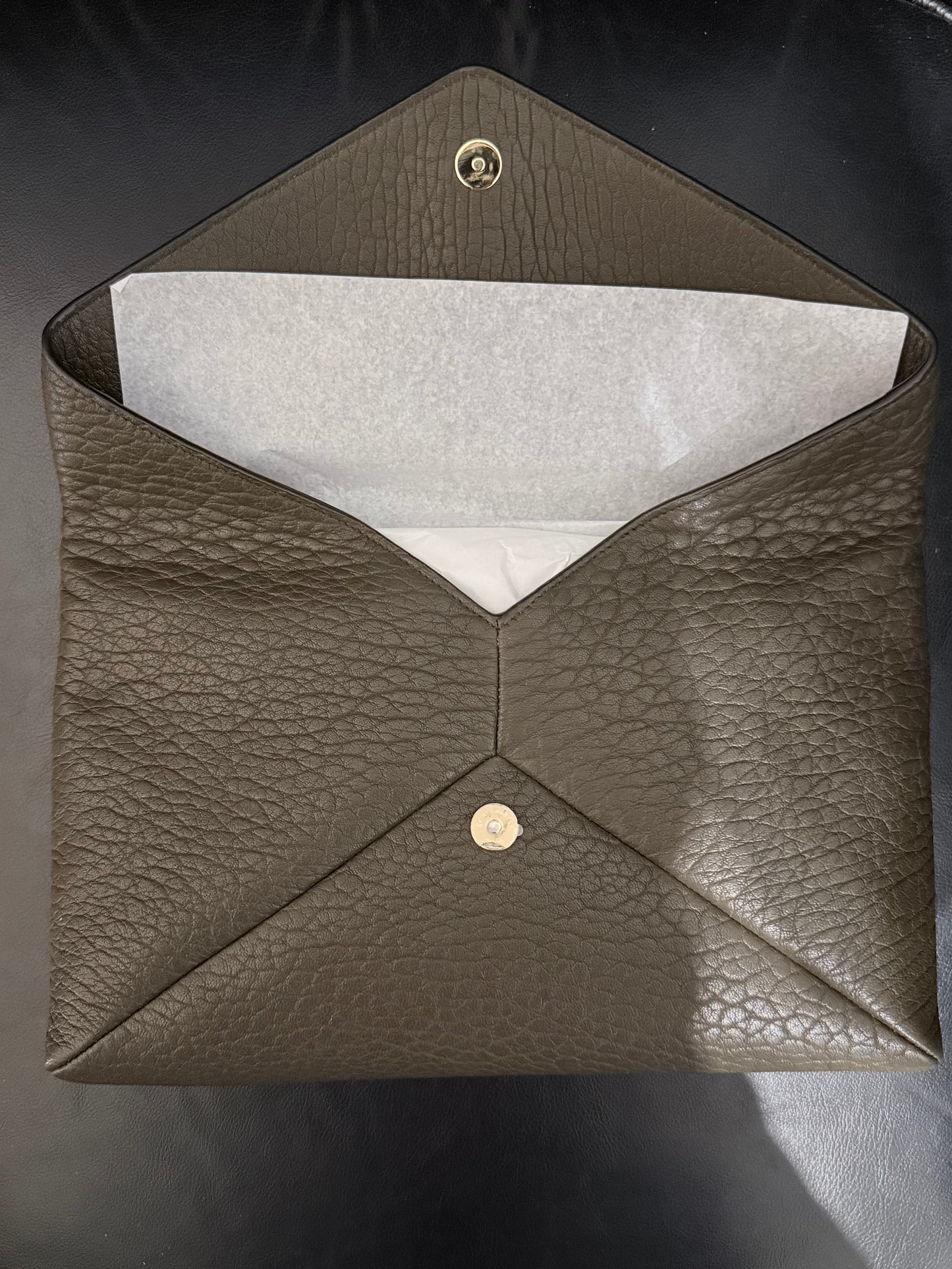 Saint Laurent Envelope Cassandre Pouch color muschio