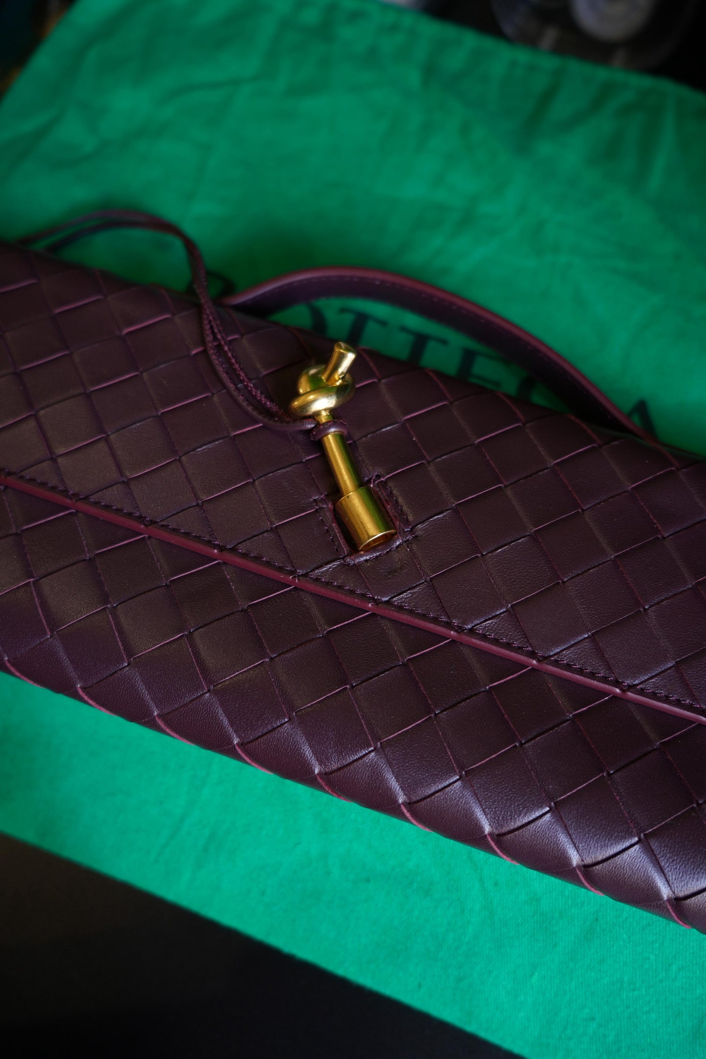 Bottega Veneta Clutch Andiamo Dark Barolo