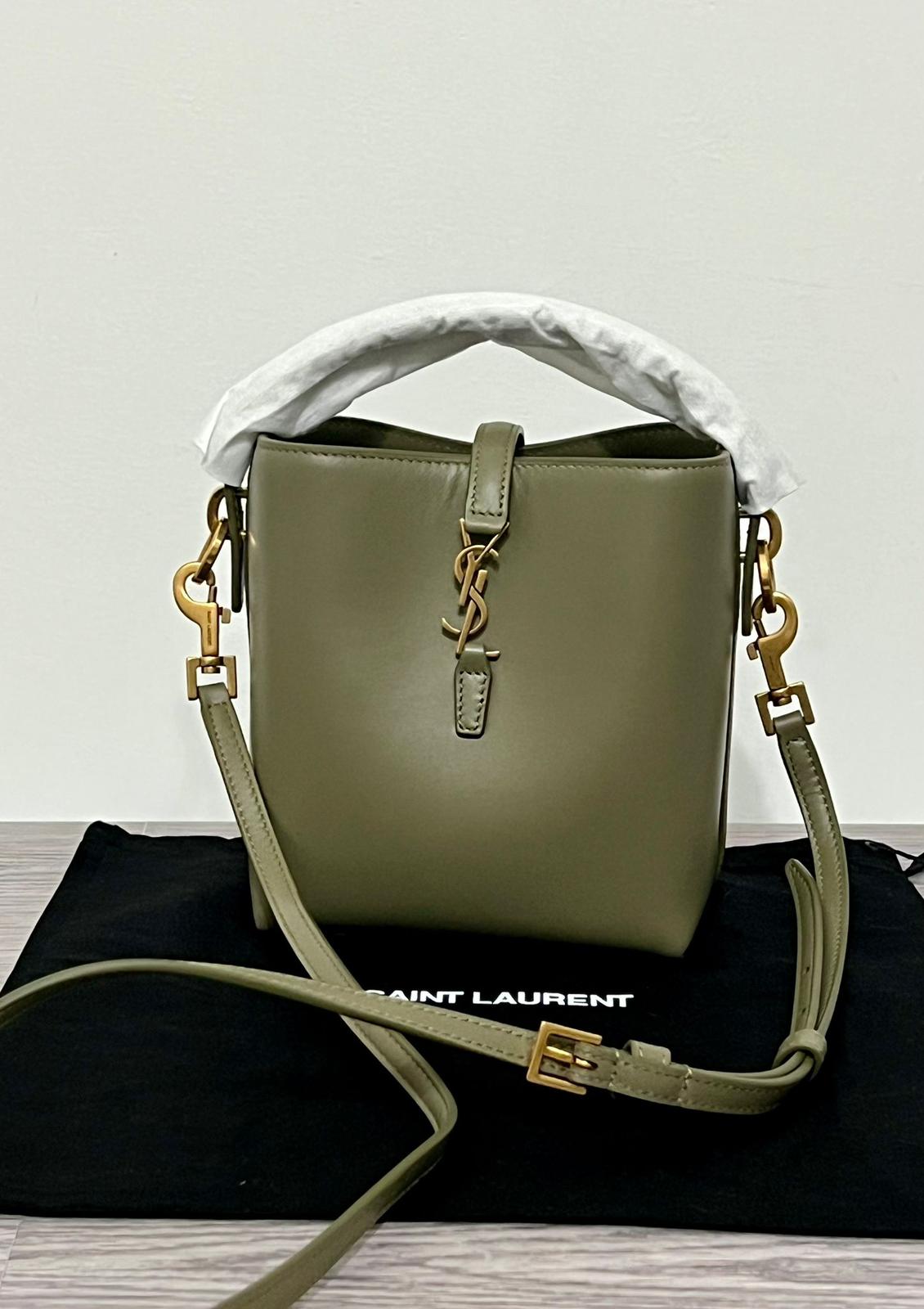 Saint Laurent Le 37 - Borsa a Secchiello in Pelle Verde
