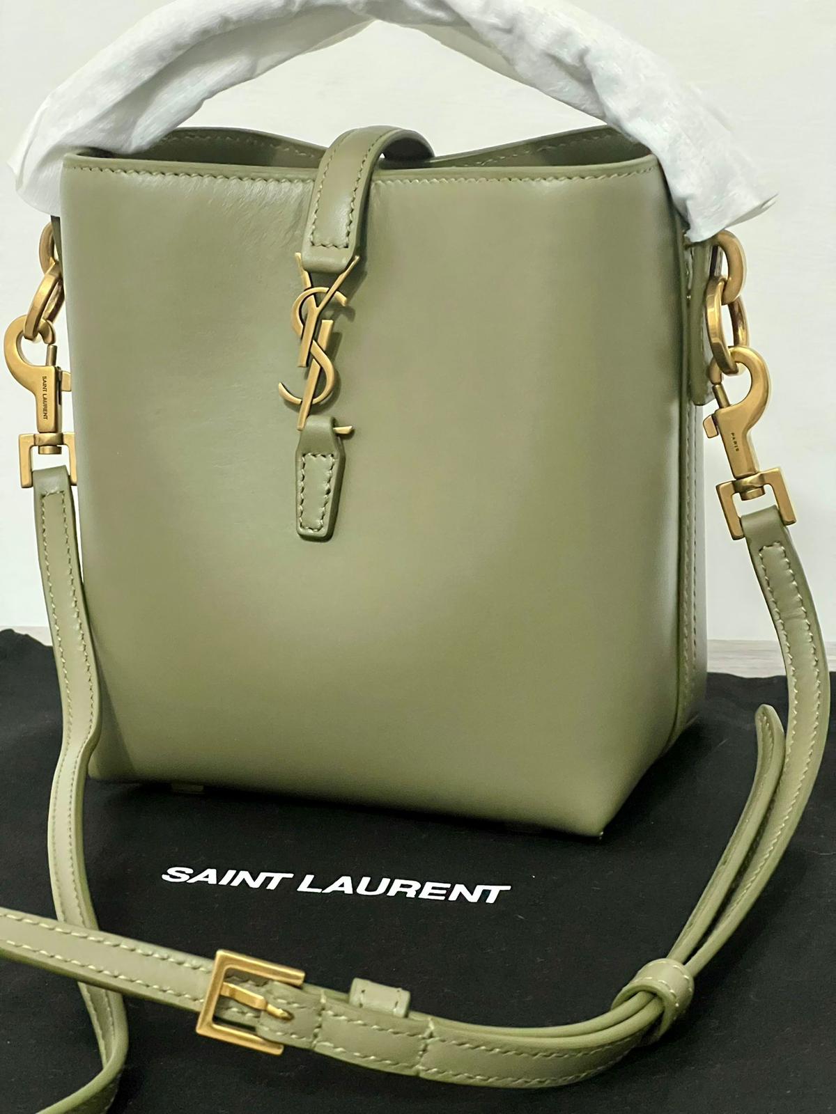 Saint Laurent Le 37 - Borsa a Secchiello in Pelle Verde